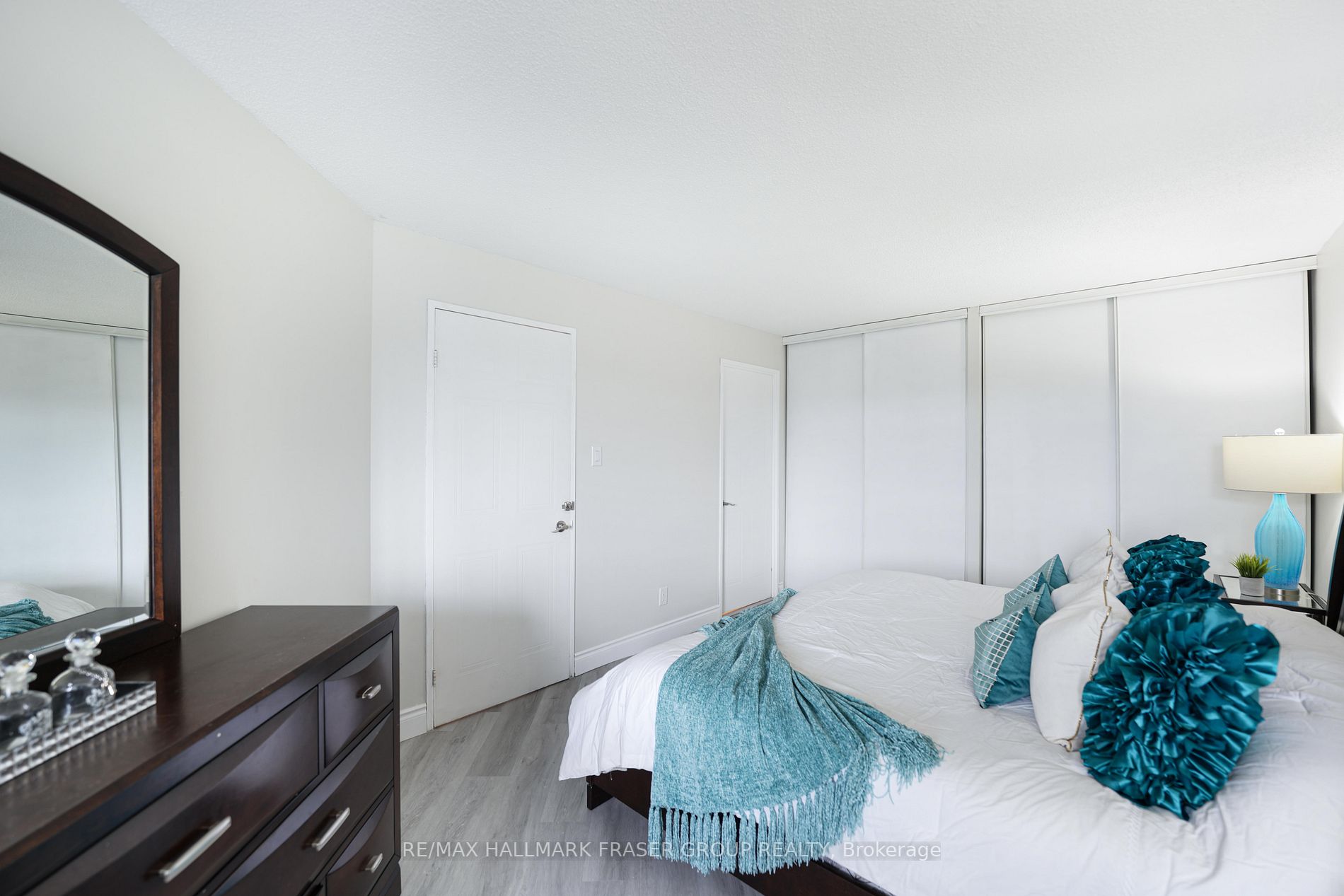 11753 Sheppard Ave E, #619