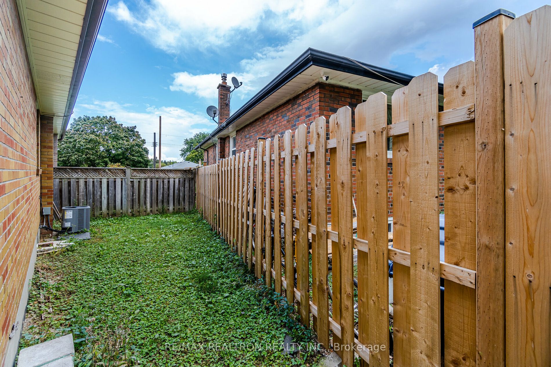 22 Millmere Dr