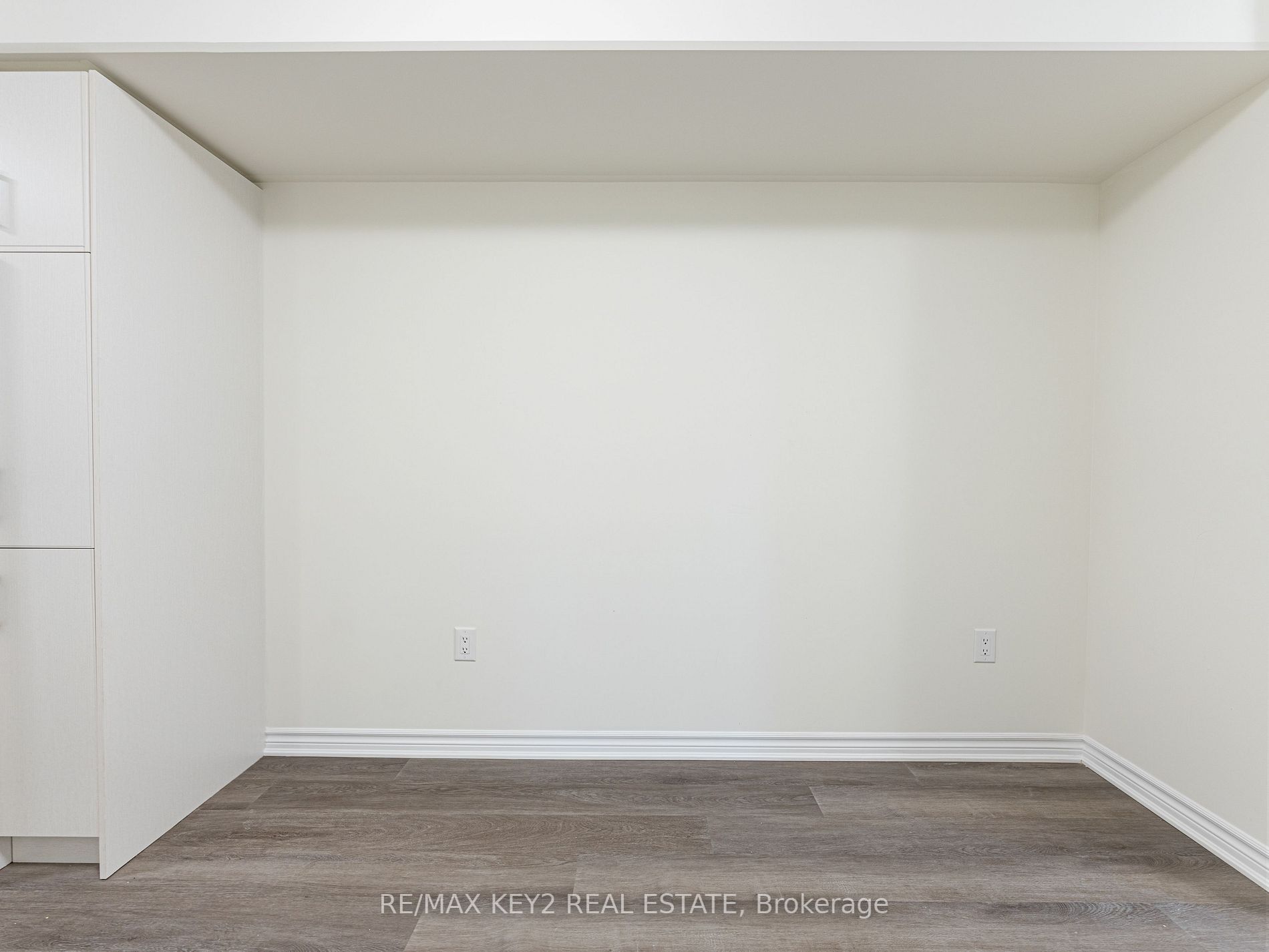 2787 Eglinton Avenue E, #334