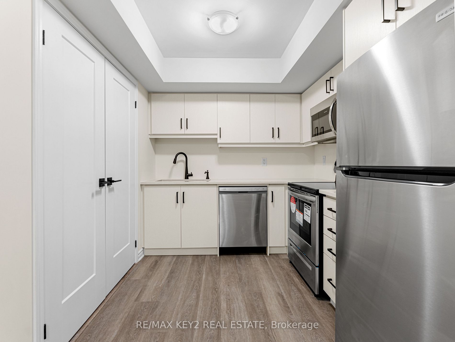 2787 Eglinton Avenue E, #334
