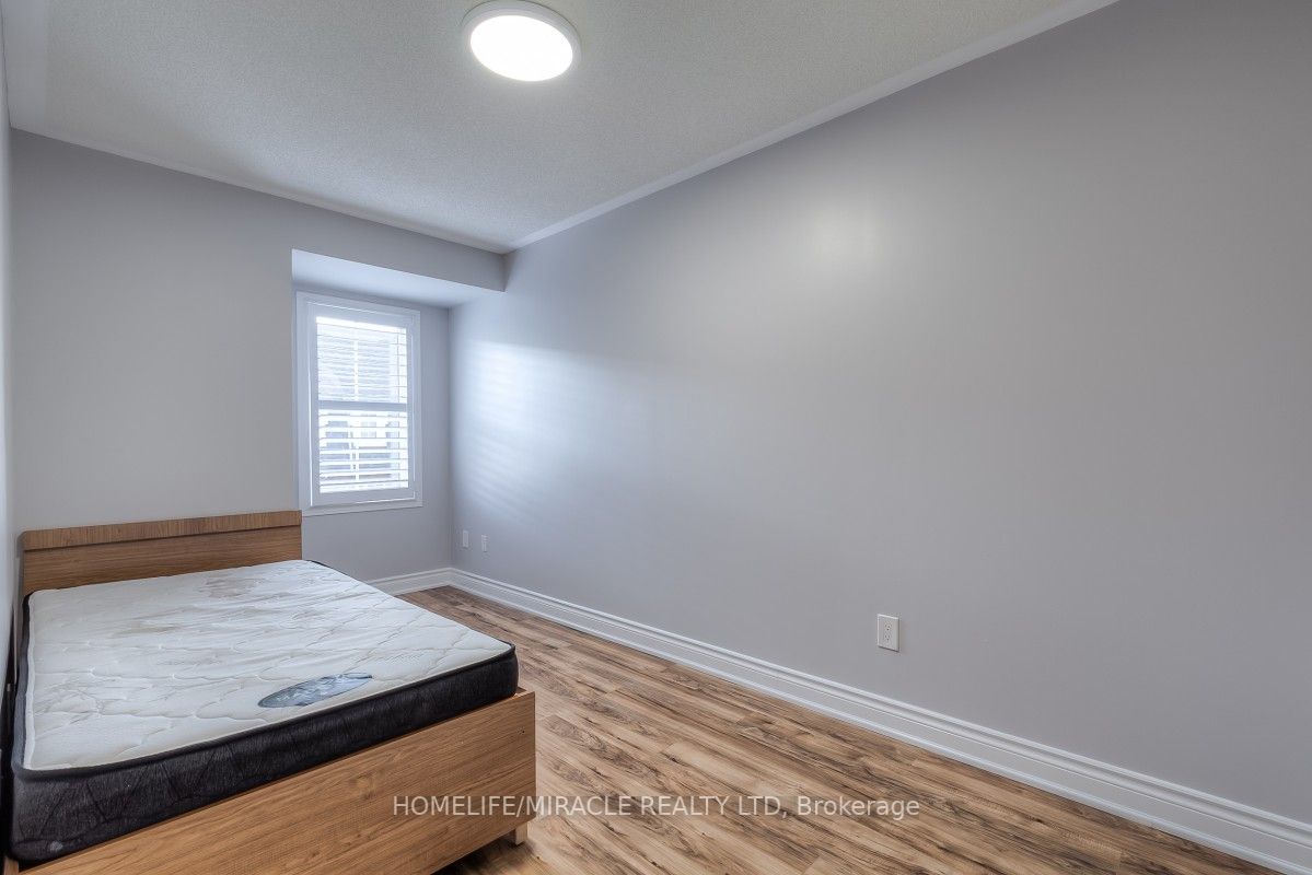 98 Jenkinson Way, #70