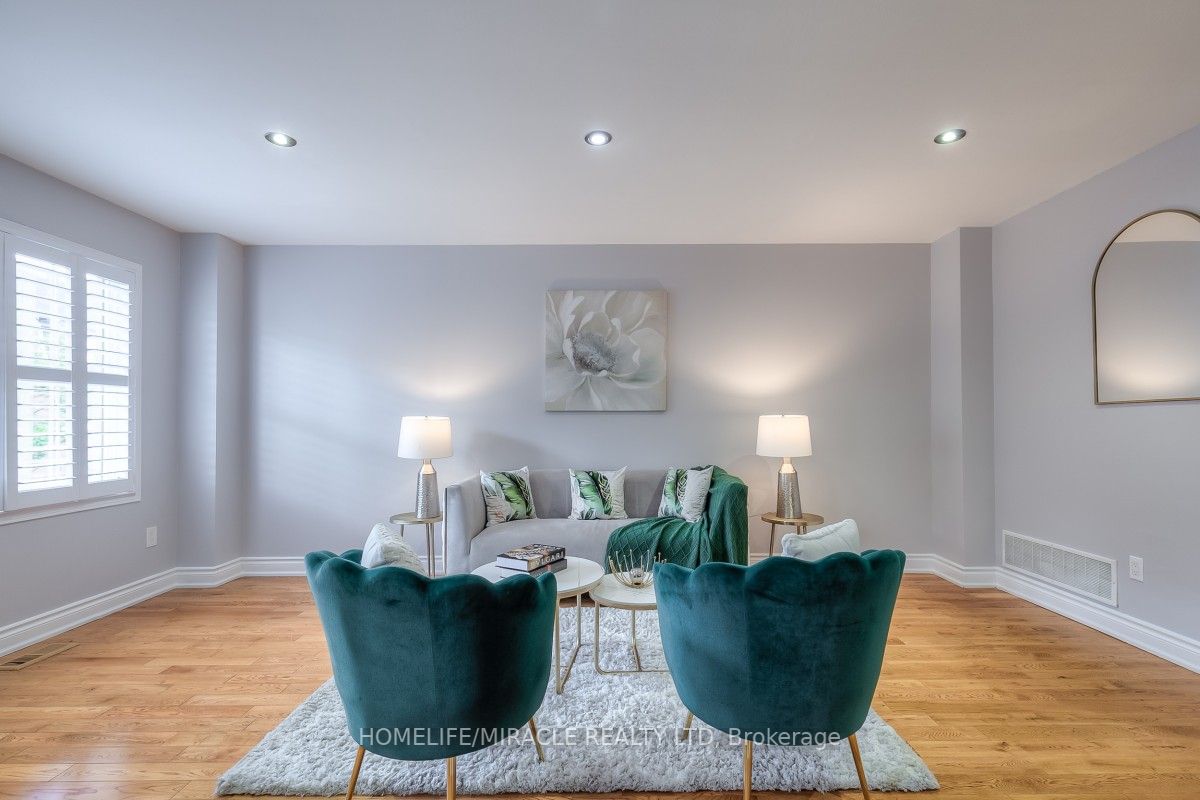 98 Jenkinson Way, #70