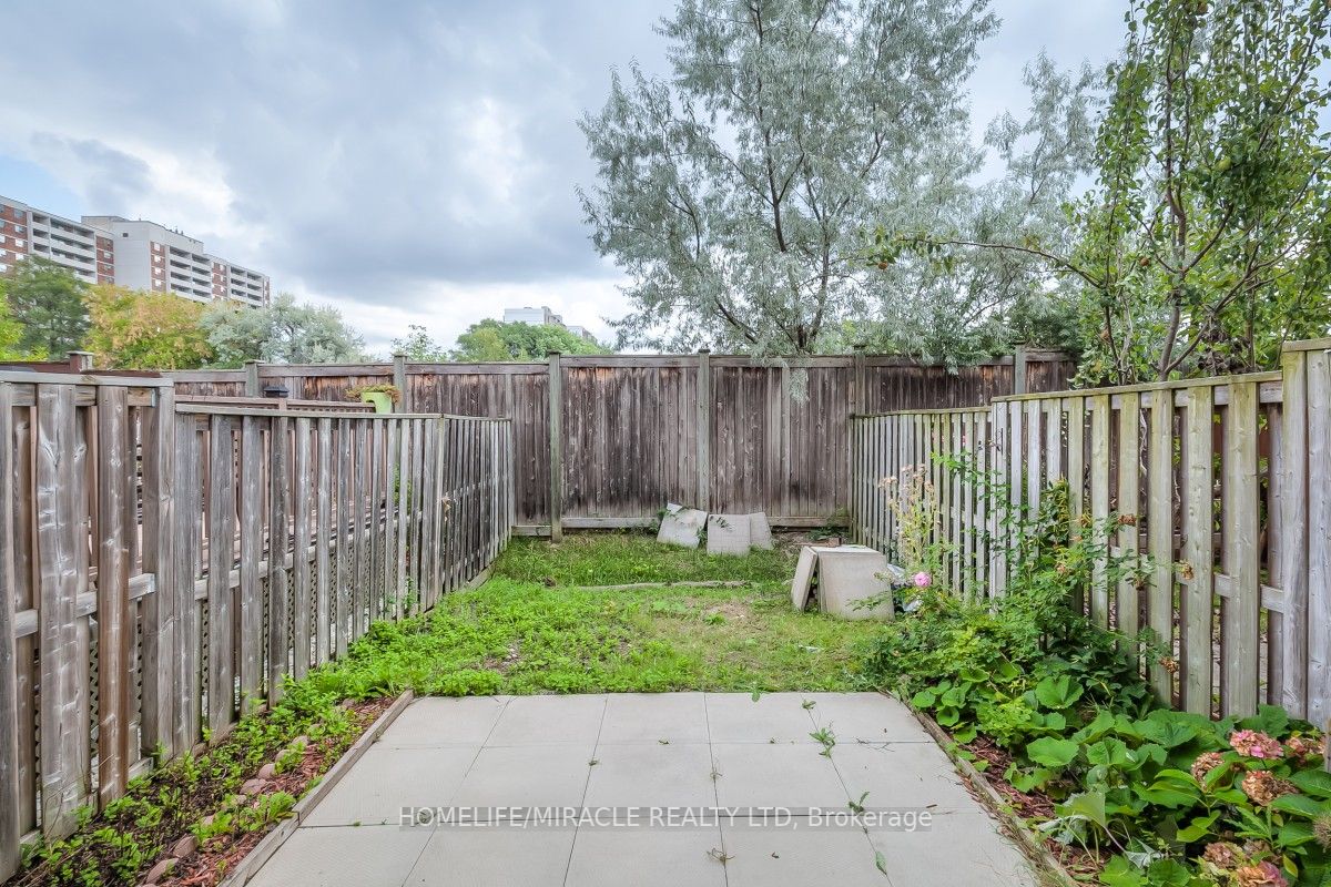 98 Jenkinson Way, #70