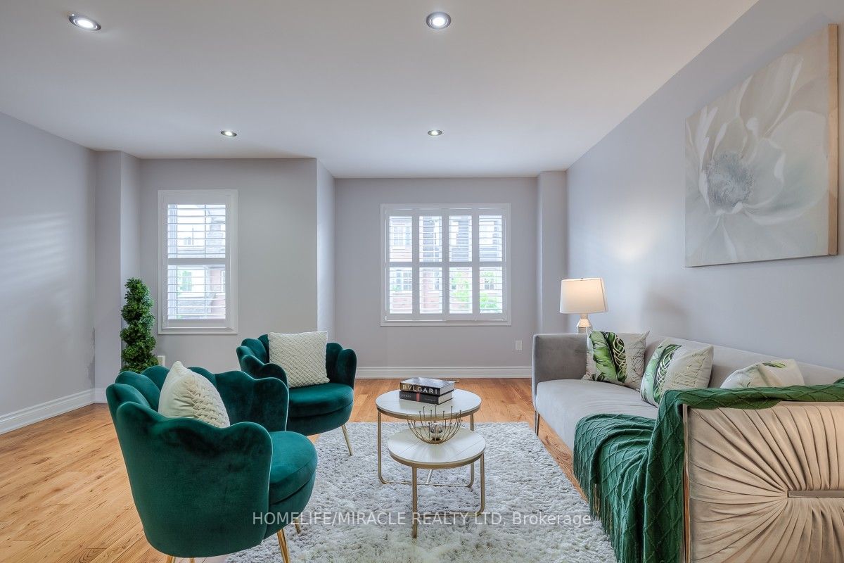 98 Jenkinson Way, #70