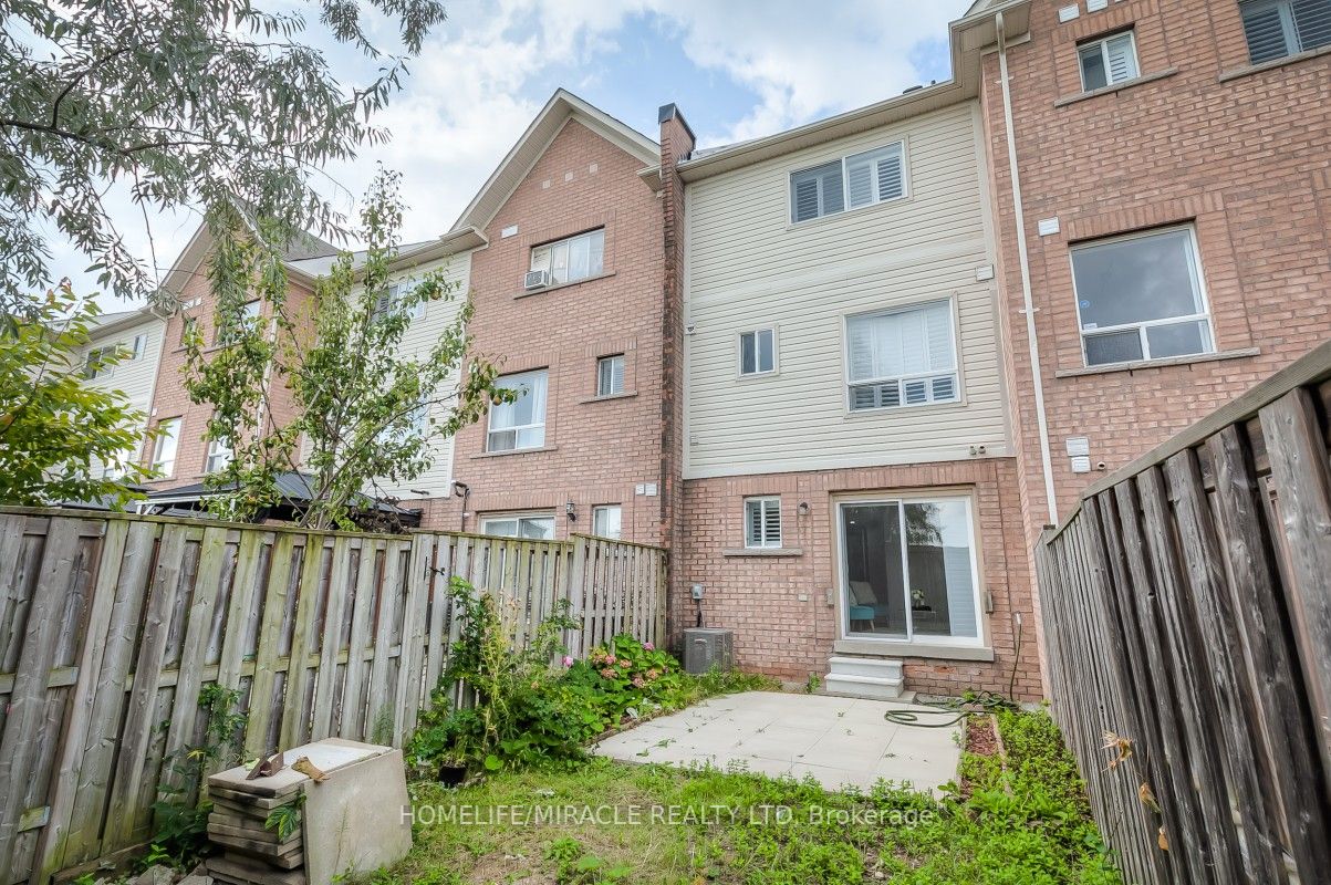 98 Jenkinson Way, #70