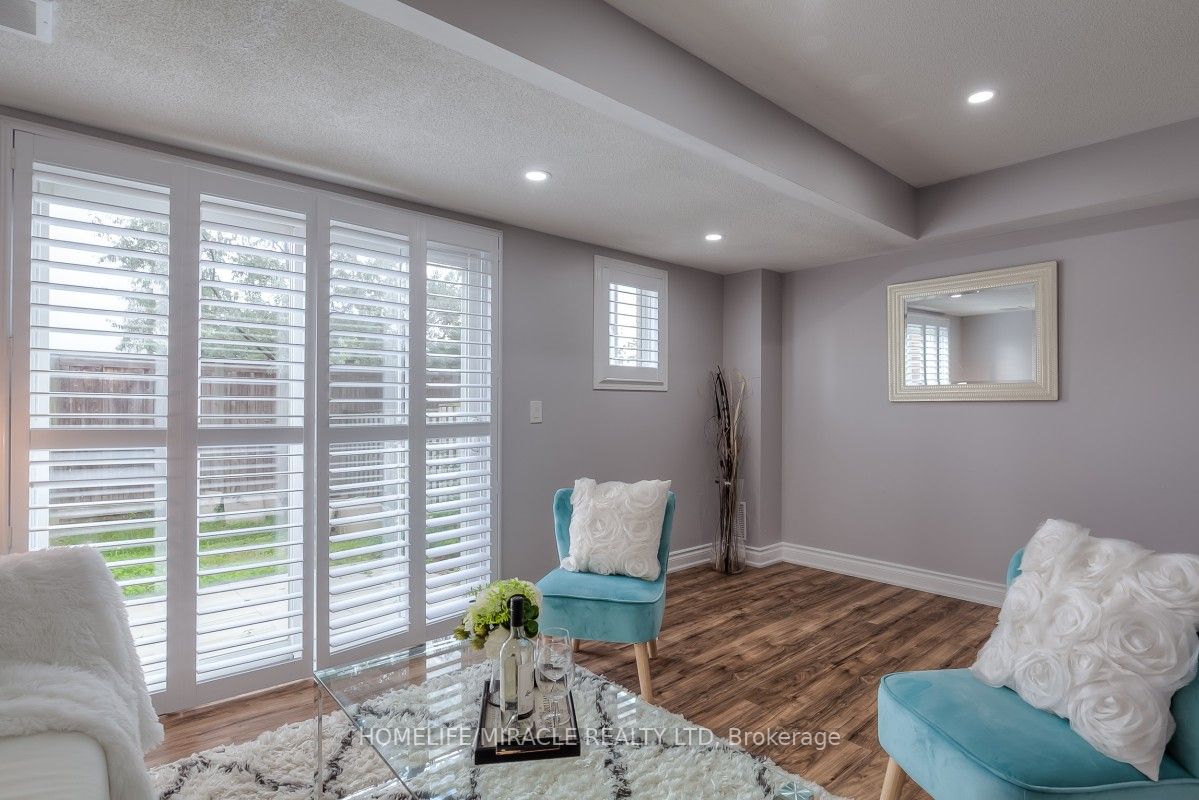 98 Jenkinson Way, #70