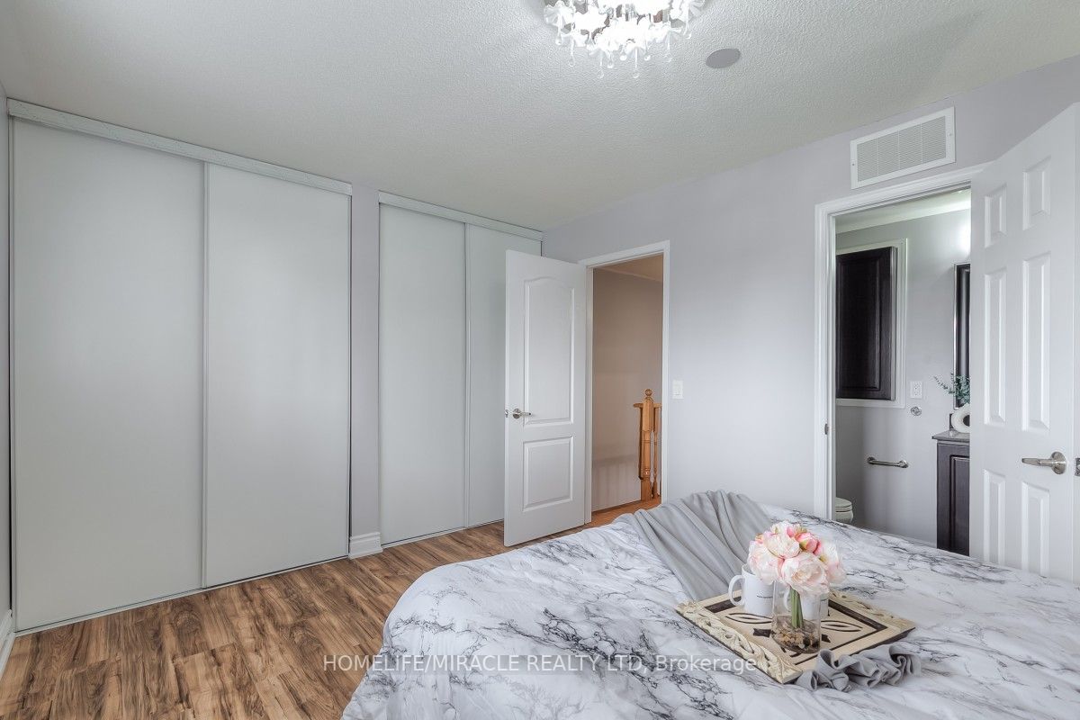 98 Jenkinson Way, #70