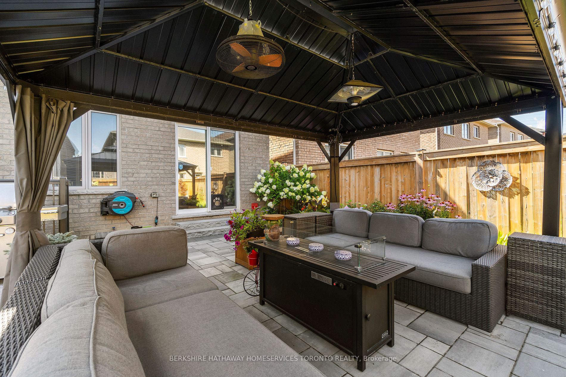 2569 Craftsman Dr