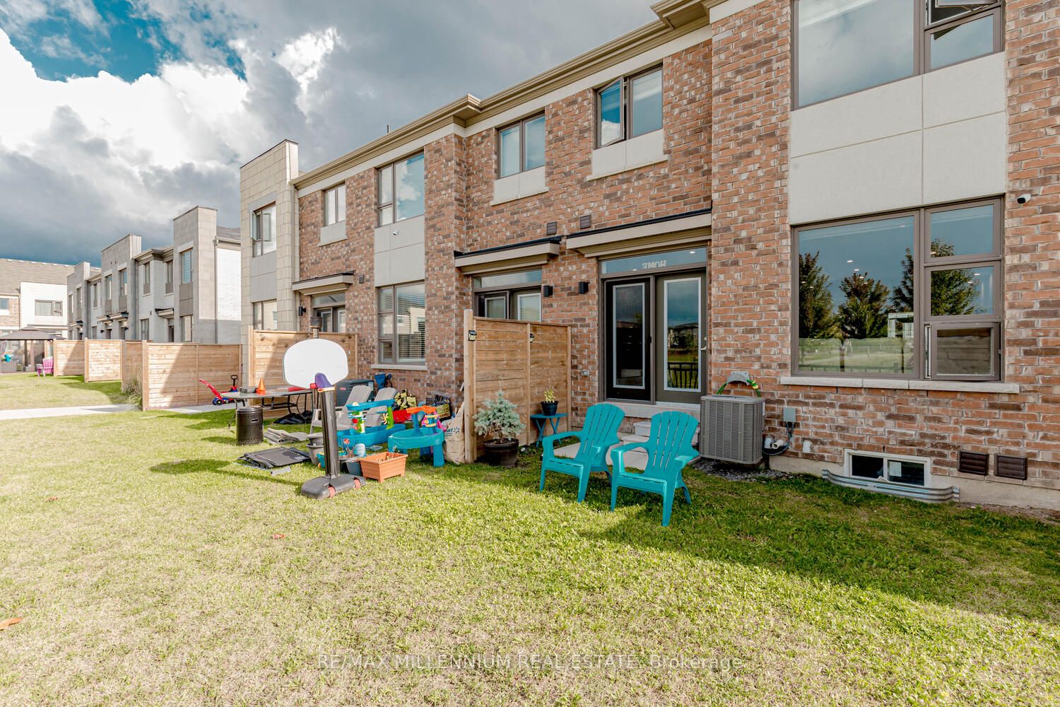 88 Donald Fleming Way