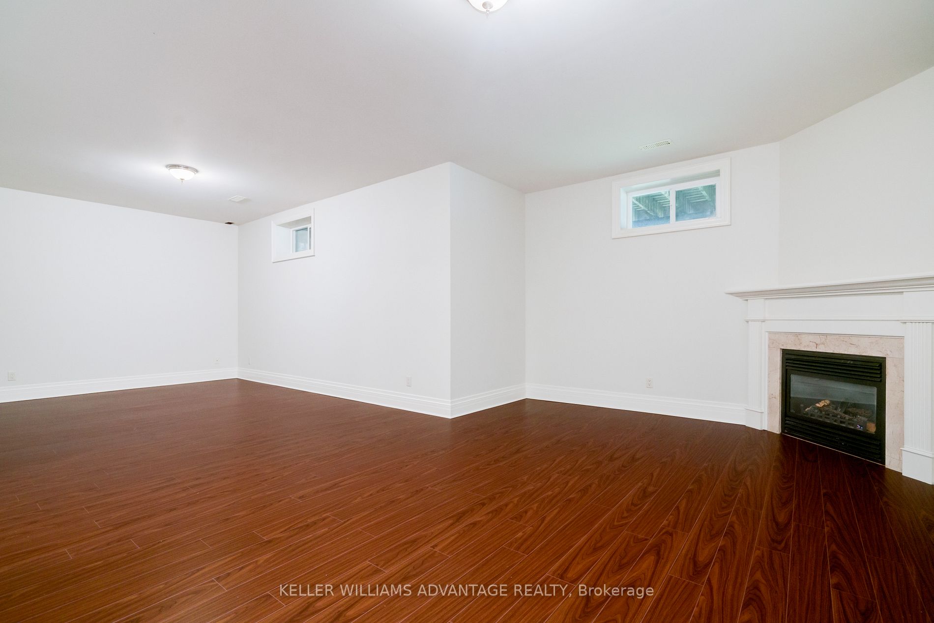 113 Lakeside Ave