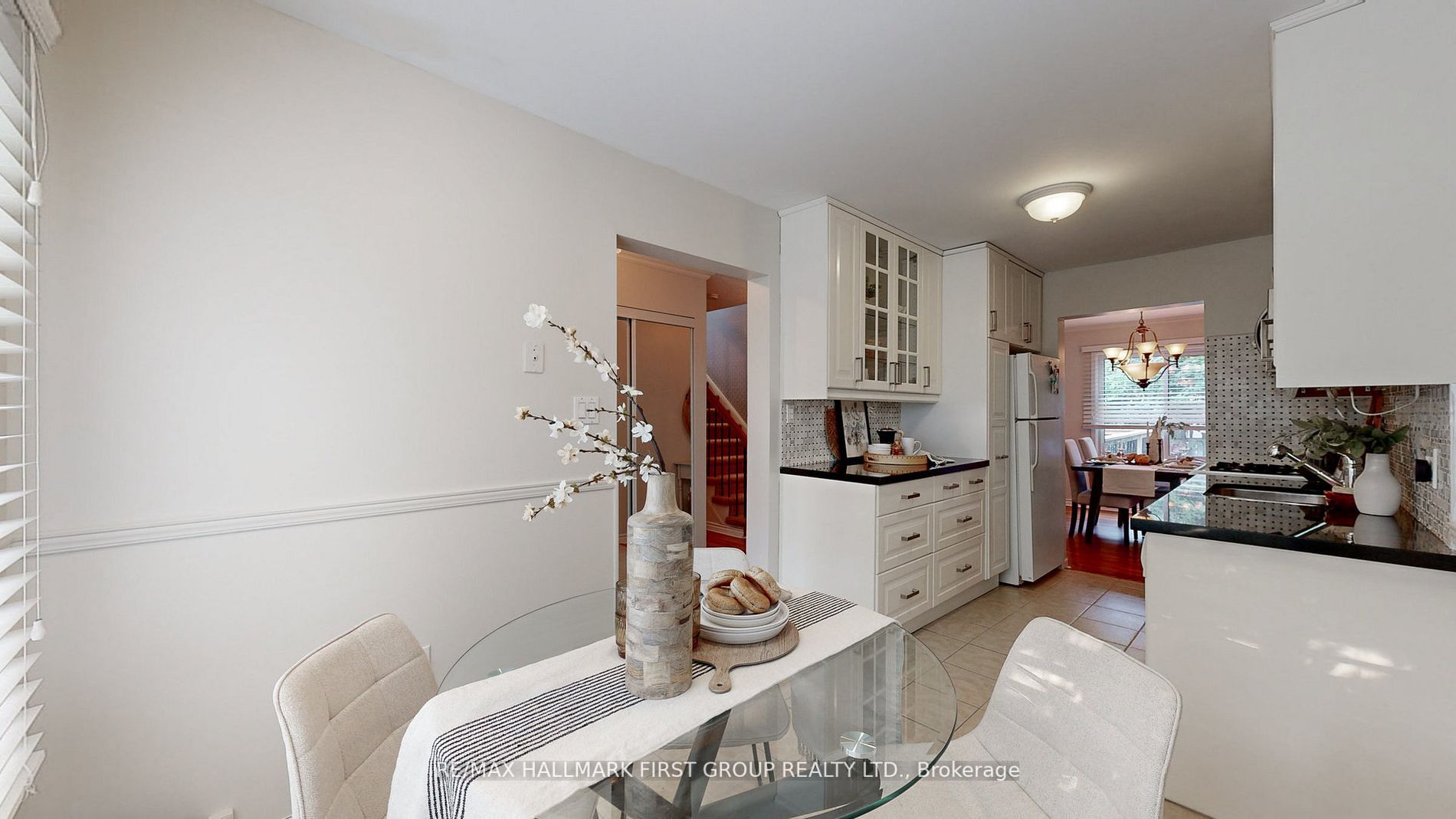 1787 Listowell Cres