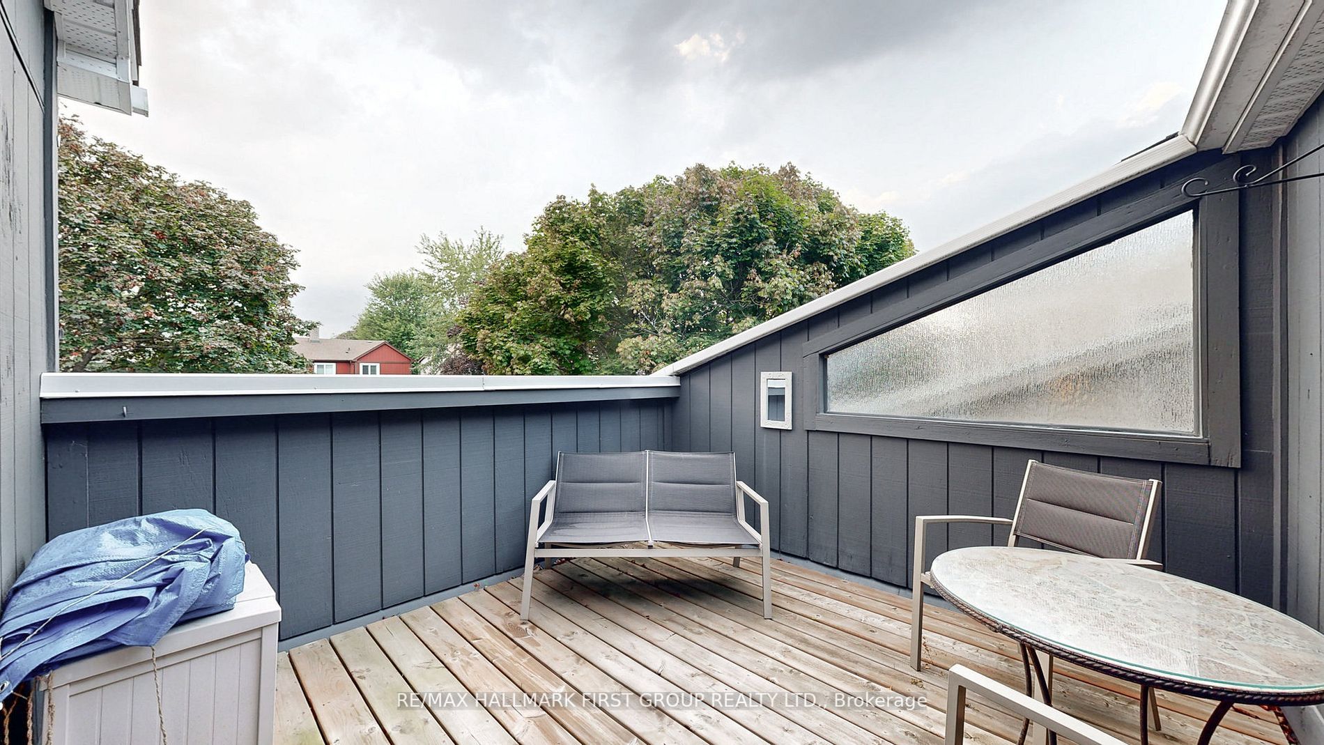 1787 Listowell Cres