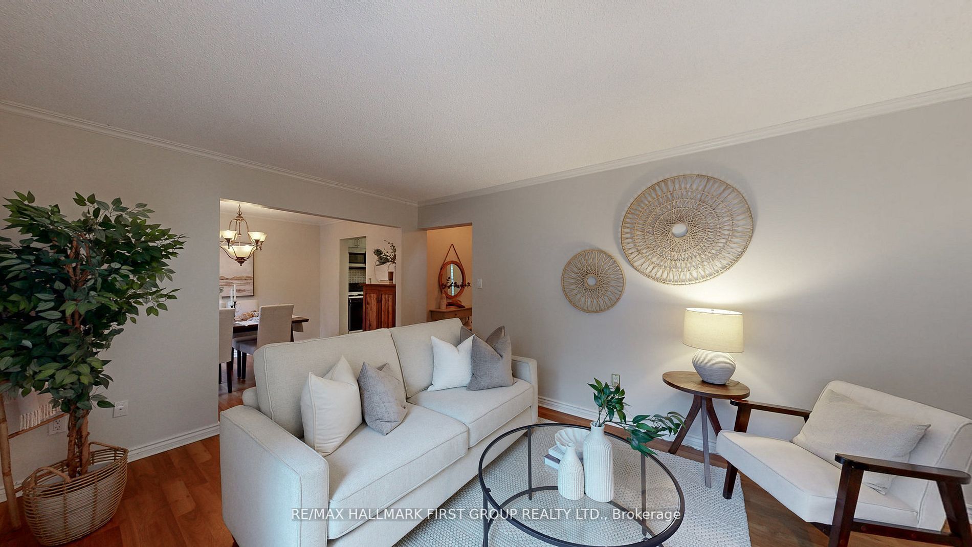 1787 Listowell Cres