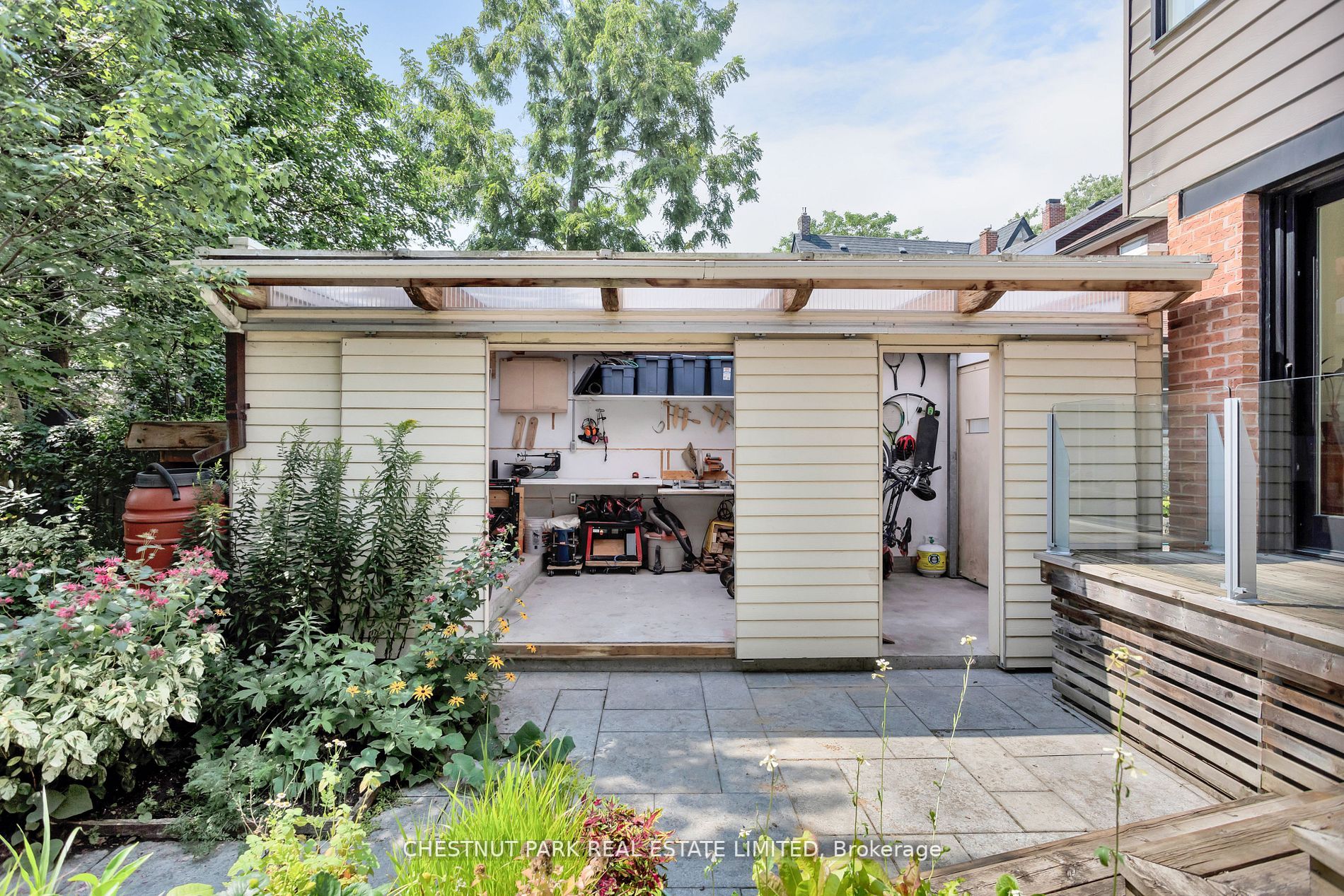 33 Chester Hill Rd