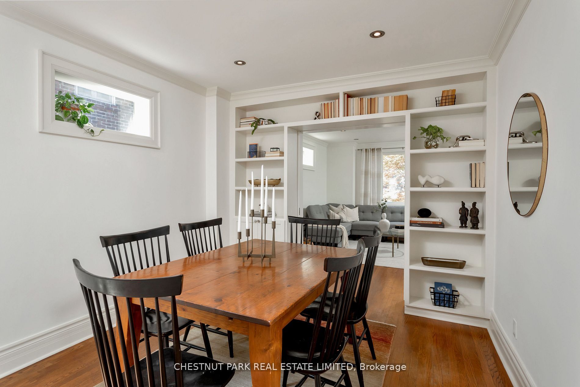 33 Chester Hill Rd