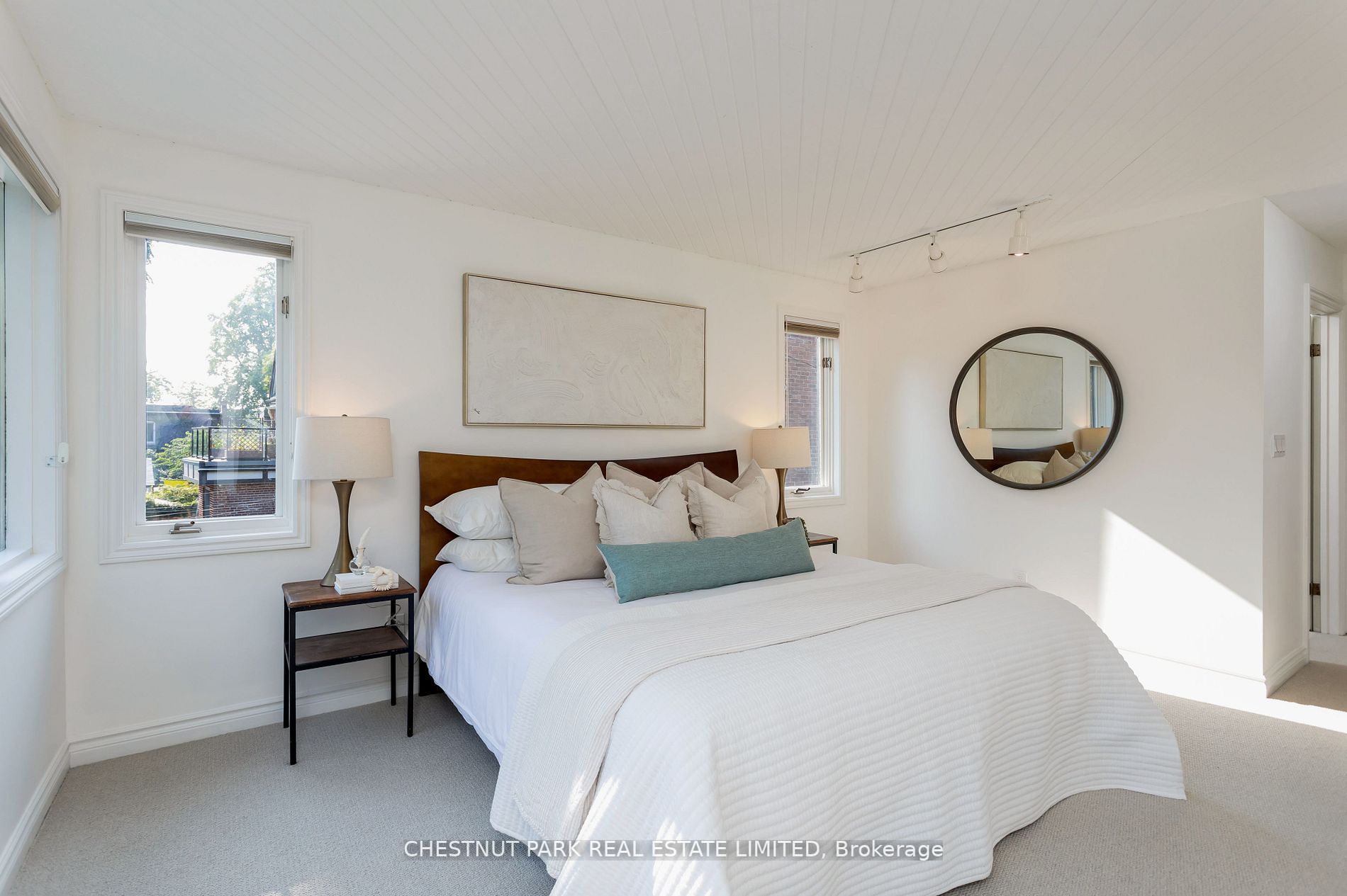 33 Chester Hill Rd
