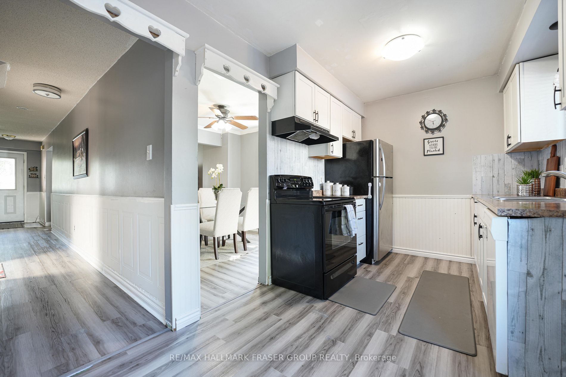 31 Kipling Cres