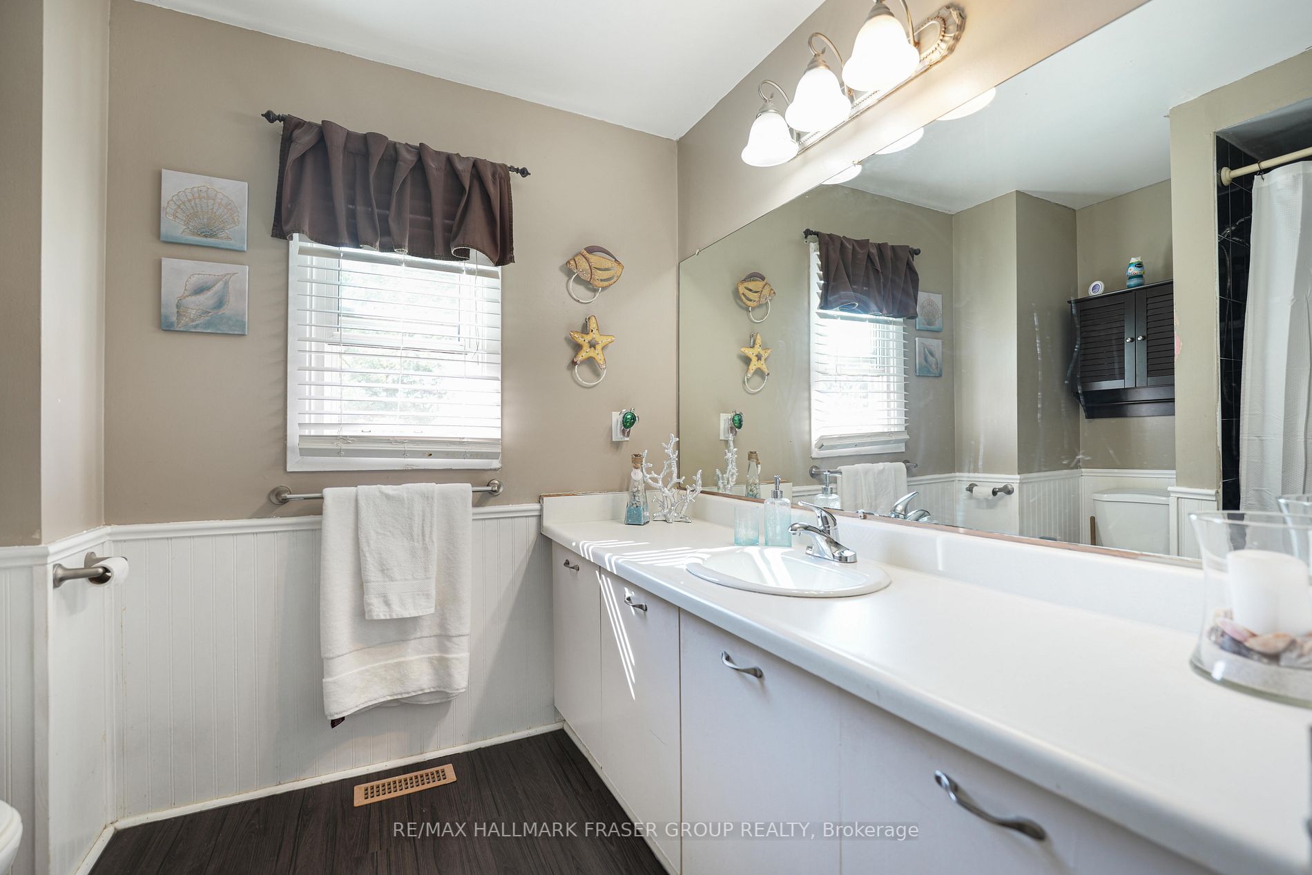 31 Kipling Cres