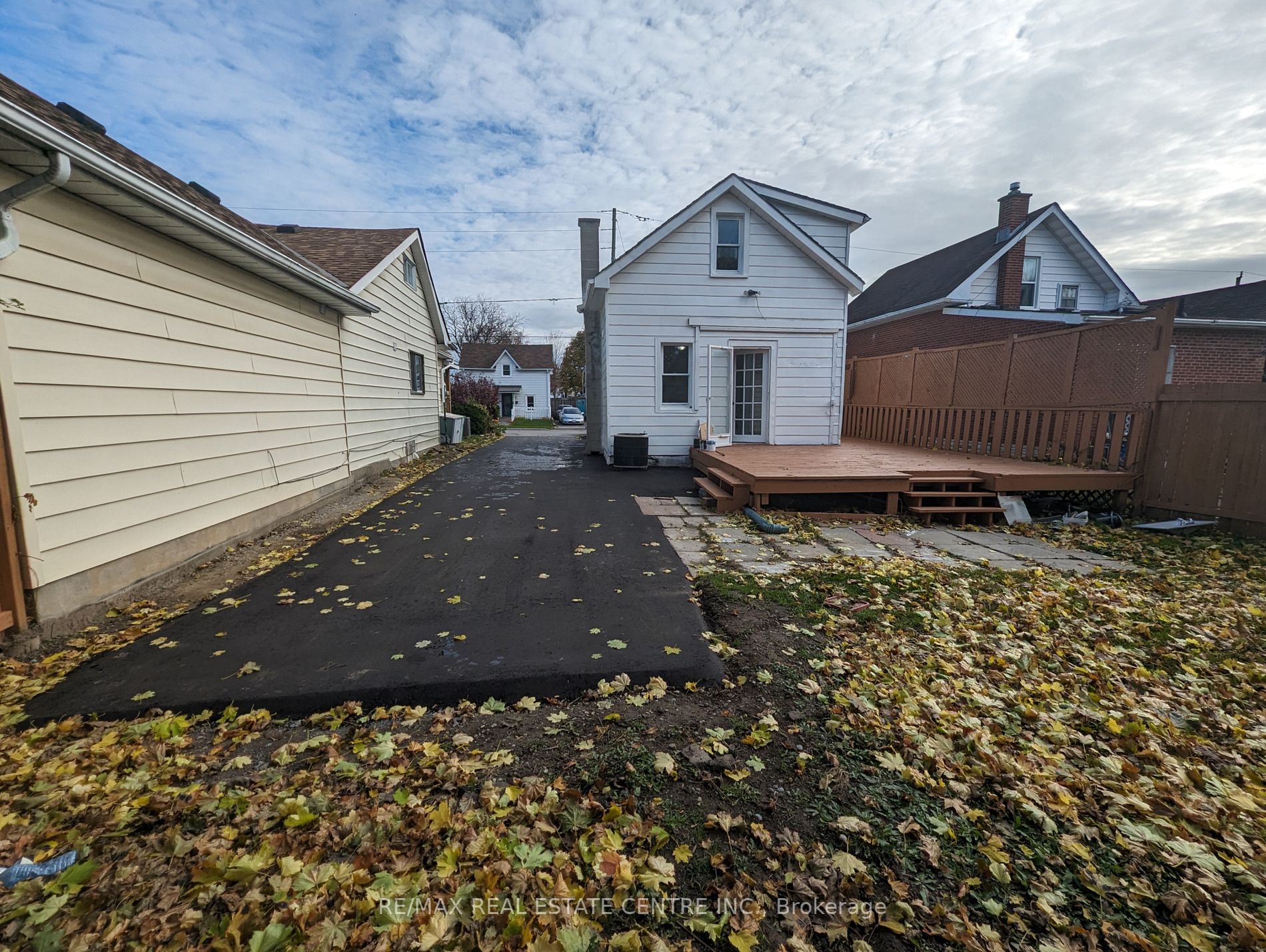324 French Street