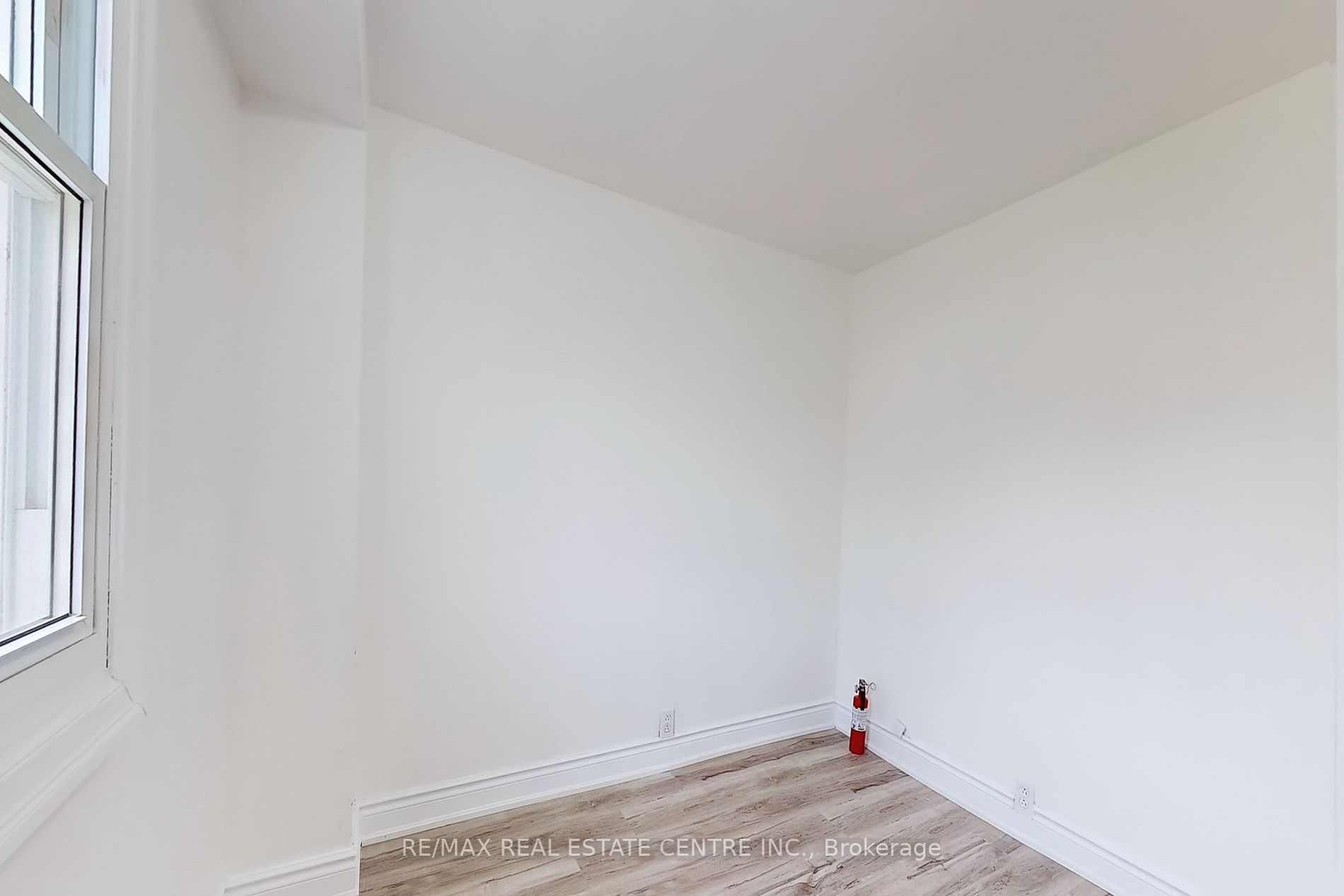324 French Street