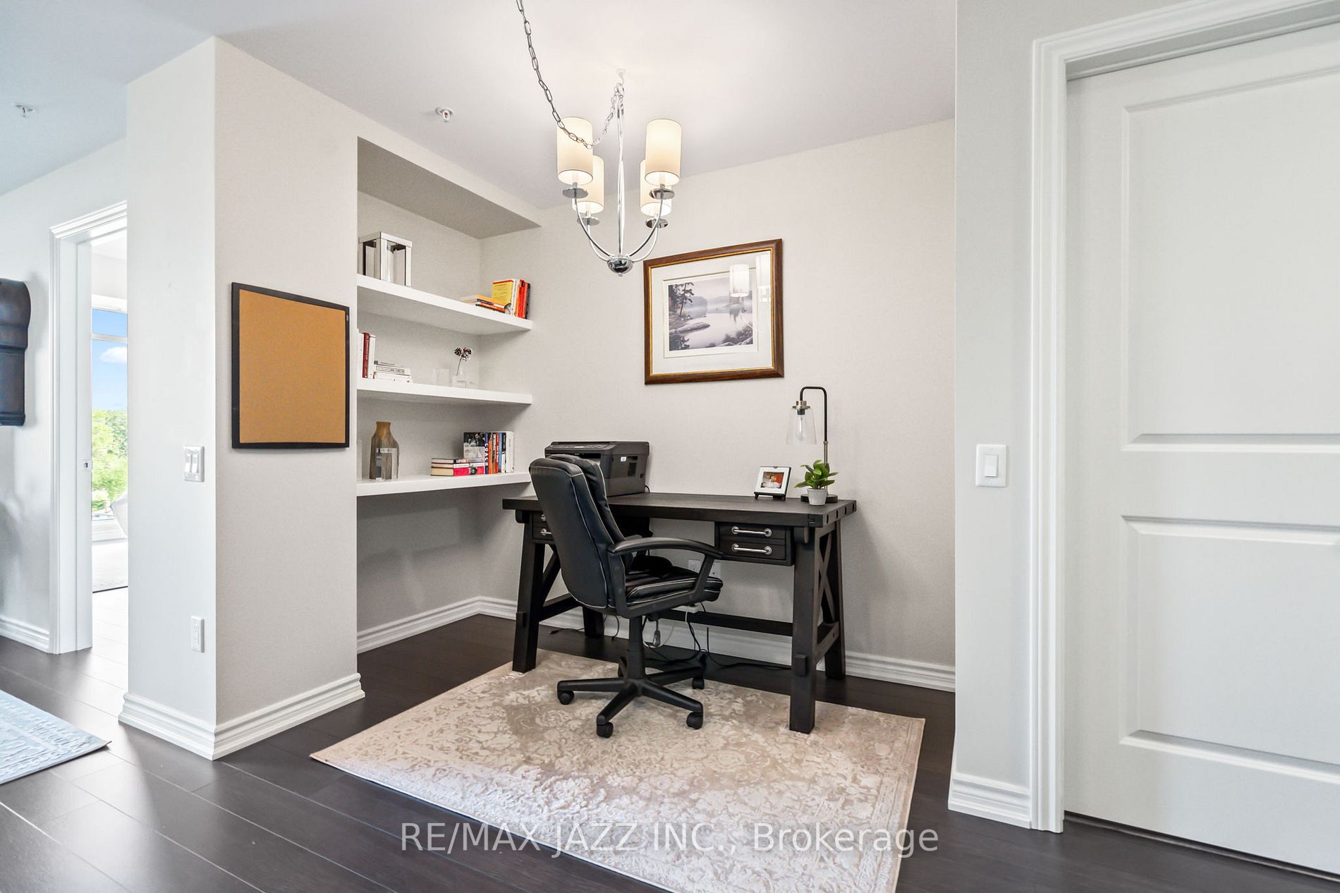 109 King St E, #502