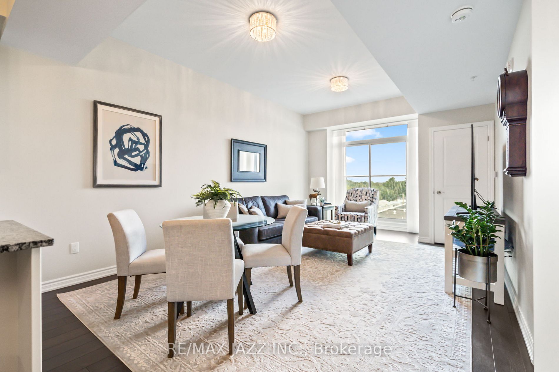 109 King St E, #502