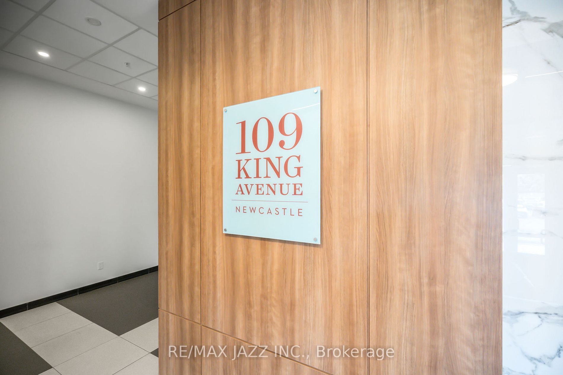 109 King St E, #502