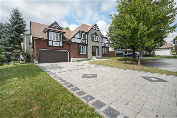 2121 Lynn Heights Dr, Pickering