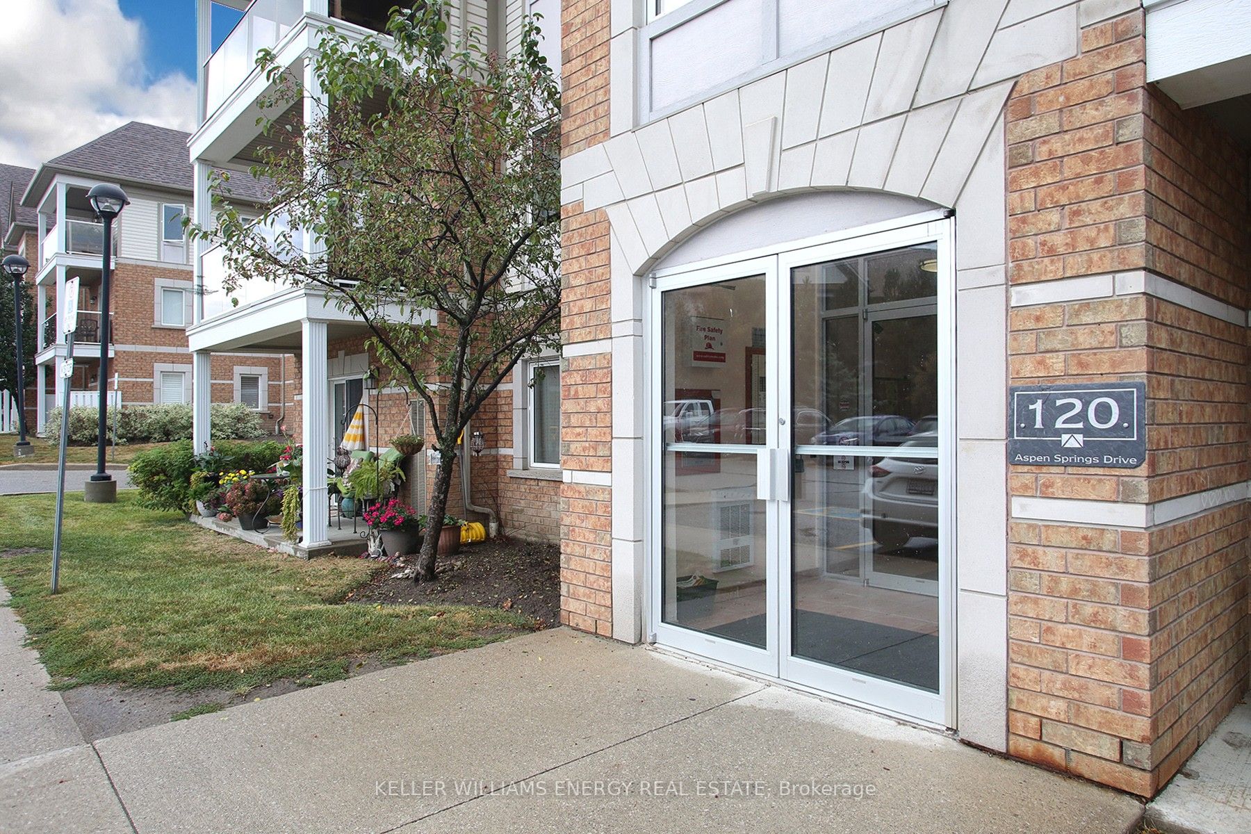 120 Aspen Springs Dr E, #109