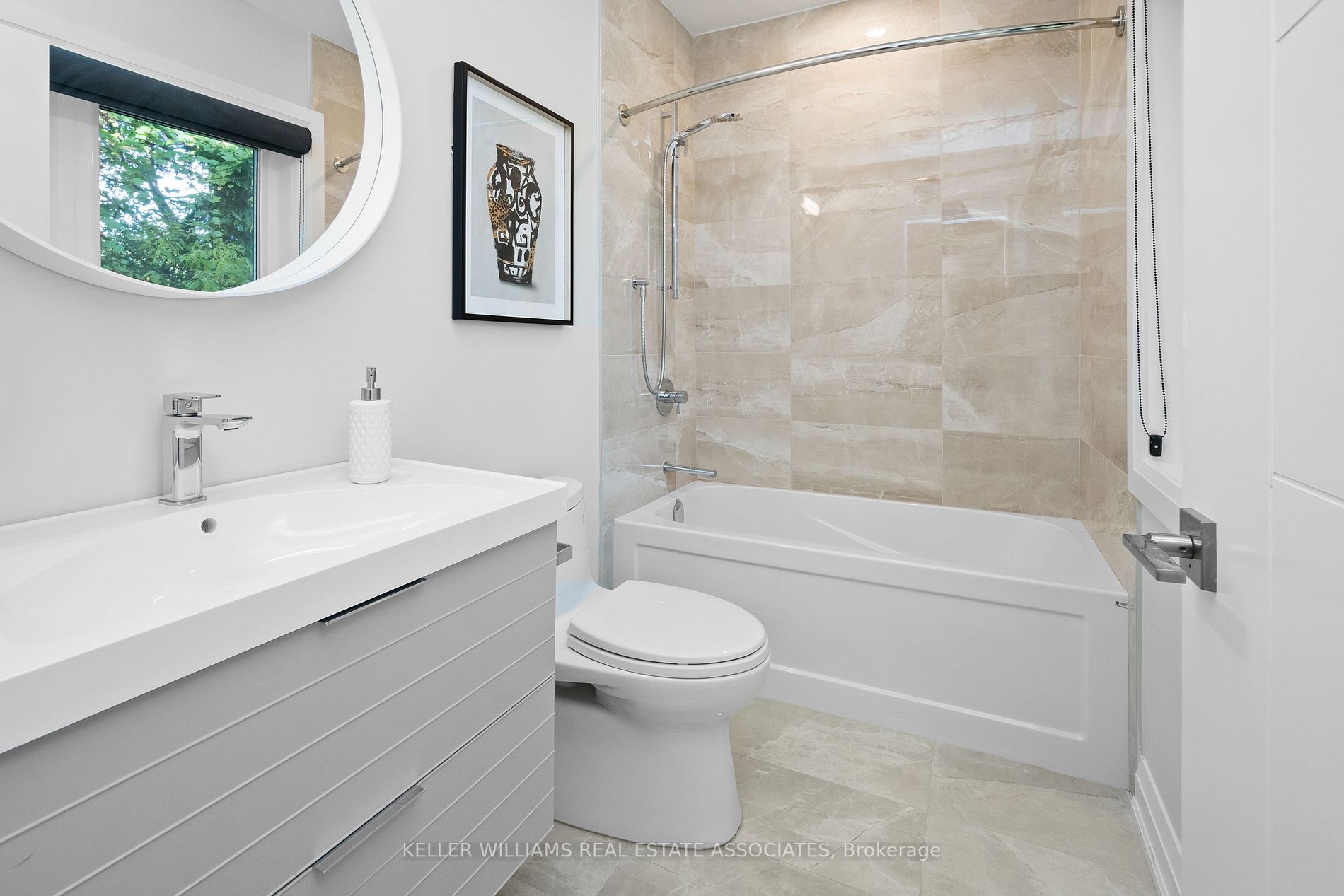 379 Woodgrange Ave
