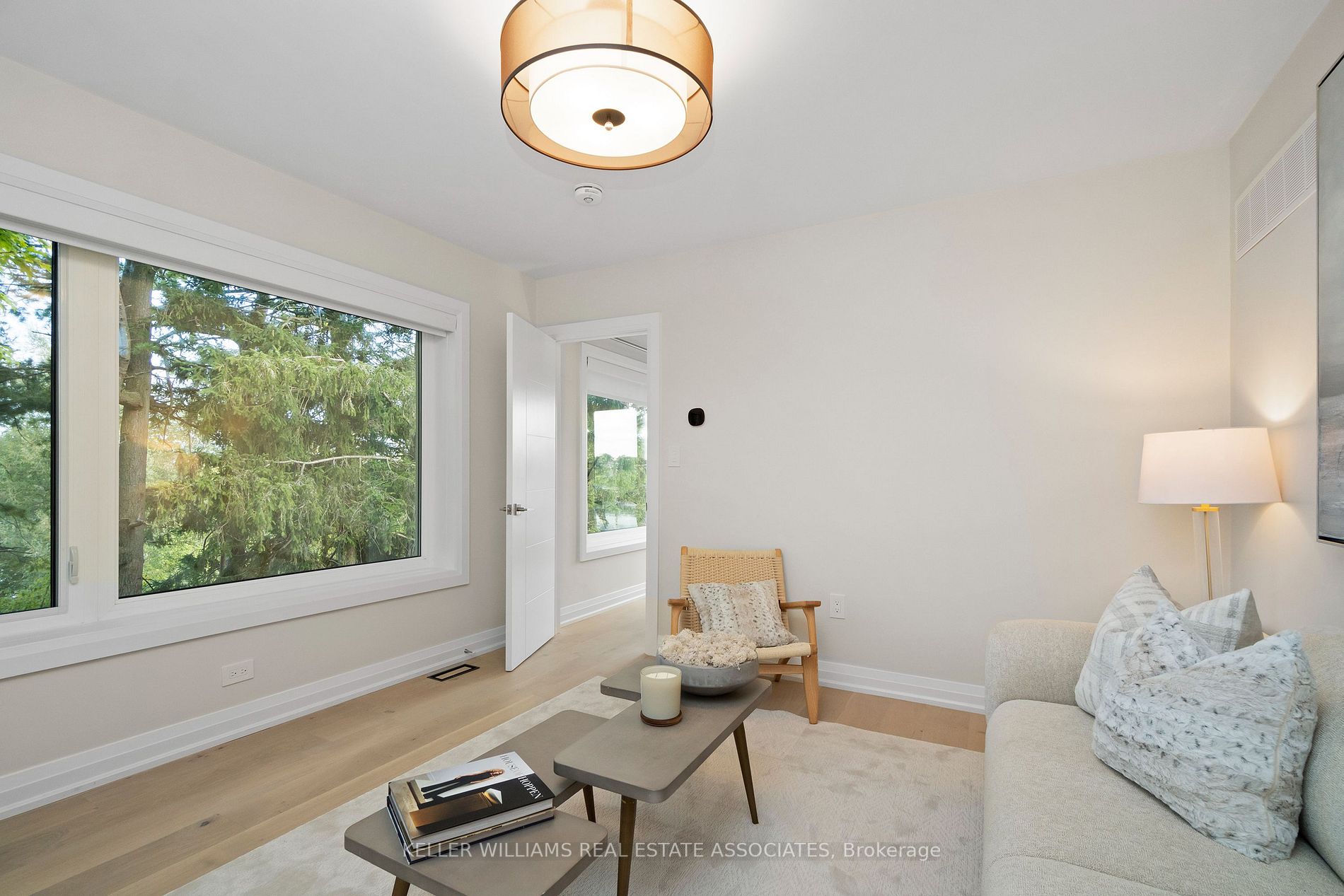 379 Woodgrange Ave