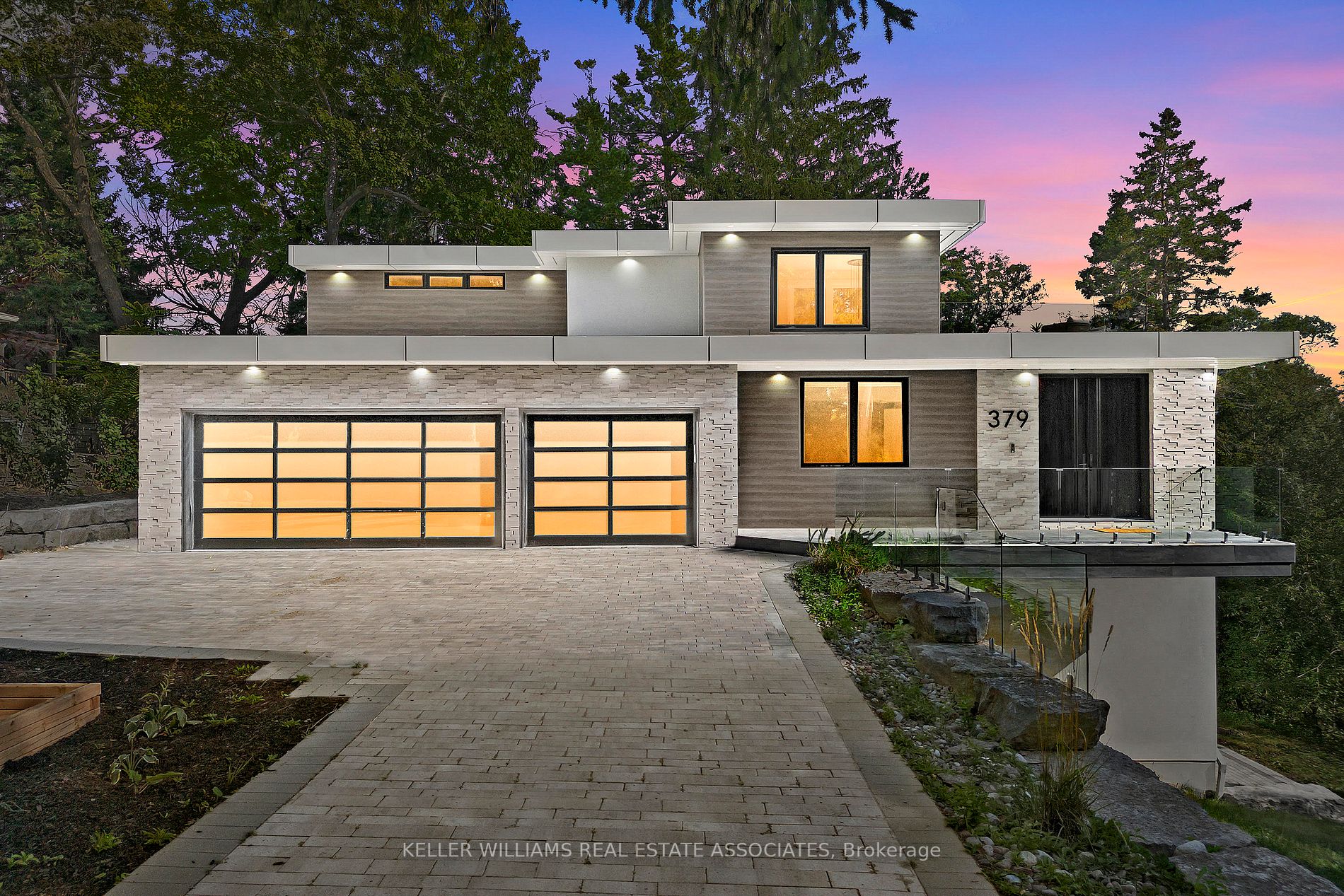 379 Woodgrange Ave