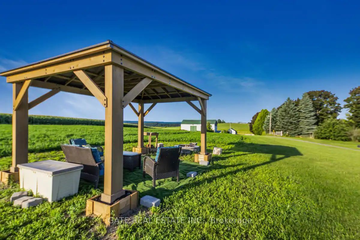 4456 Concession Road 6, #Main