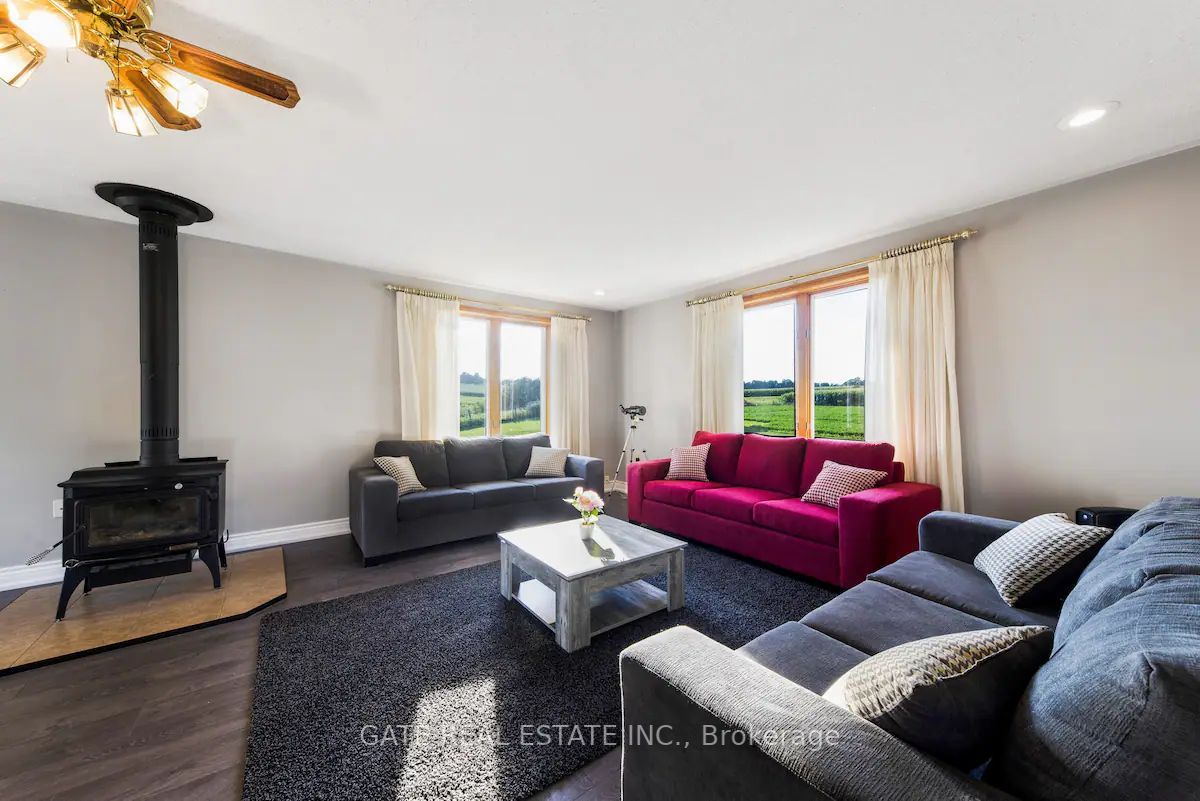 4456 Concession Road 6, #Main