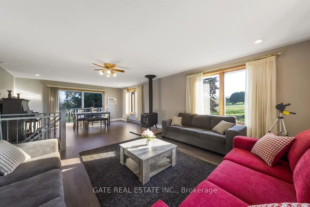 4456 Concession Road 6, #Main