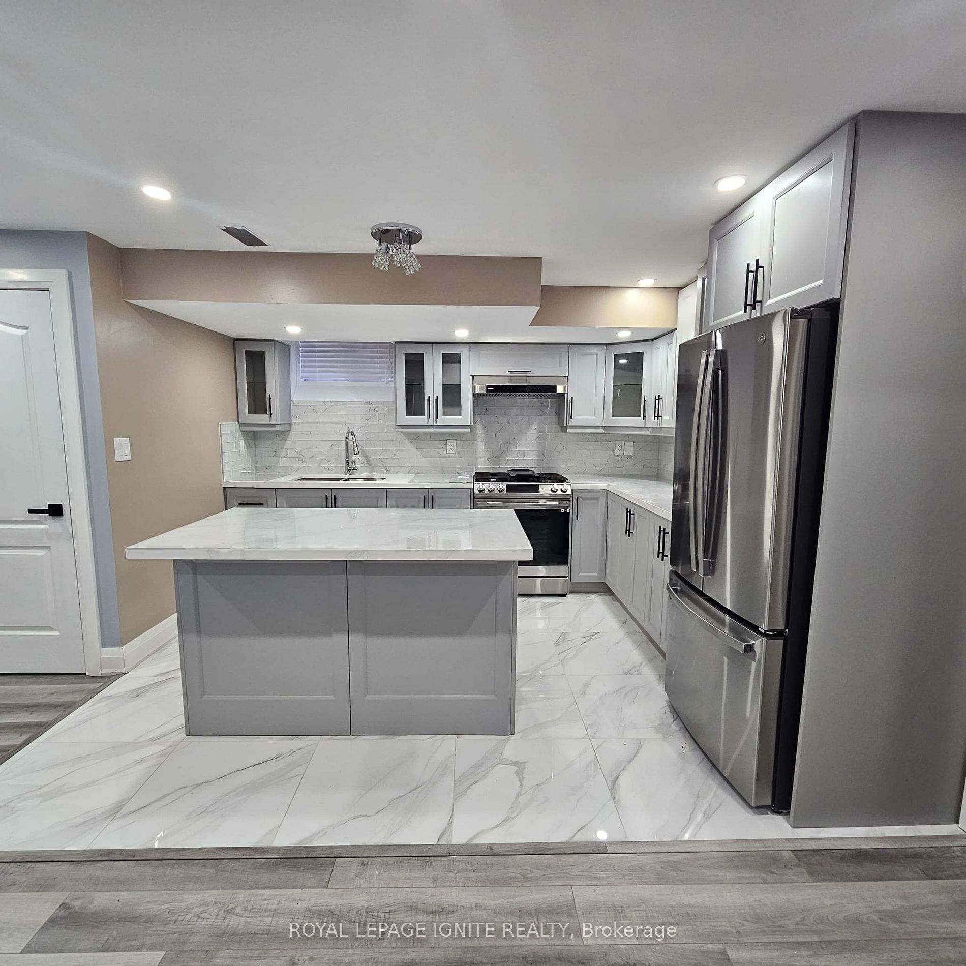 25 Ainsbury Avenue, #BSMT