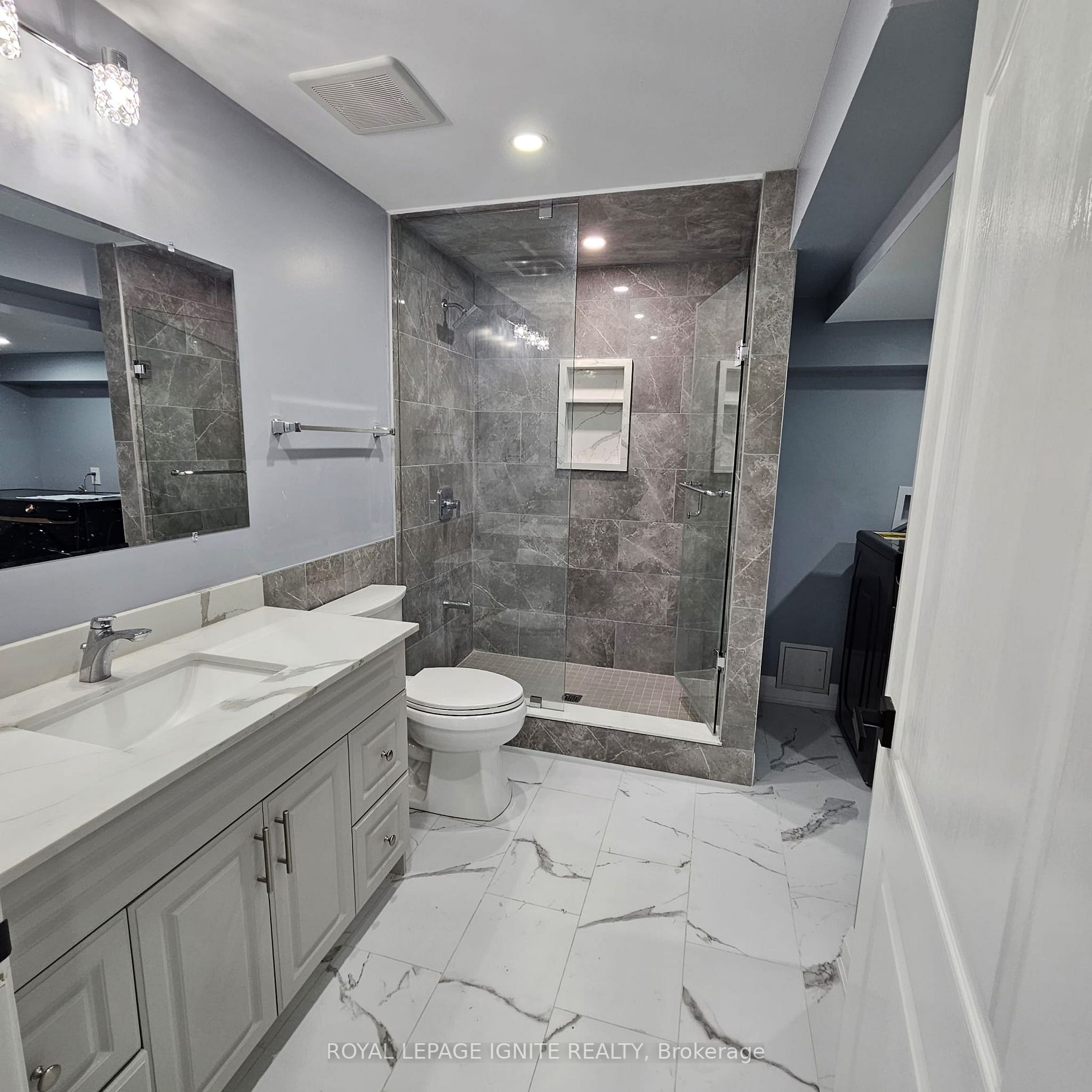 25 Ainsbury Avenue, #BSMT