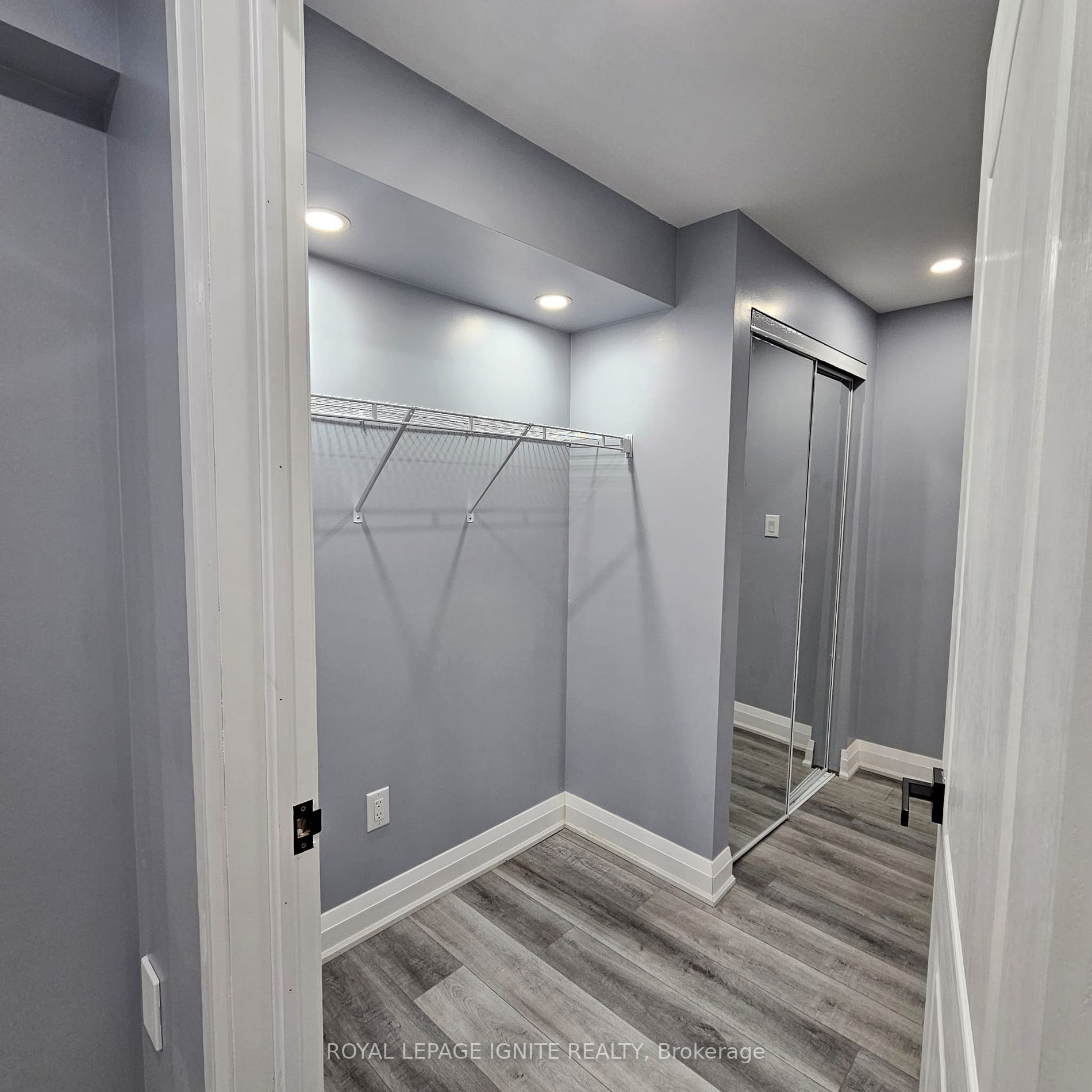 25 Ainsbury Avenue, #BSMT