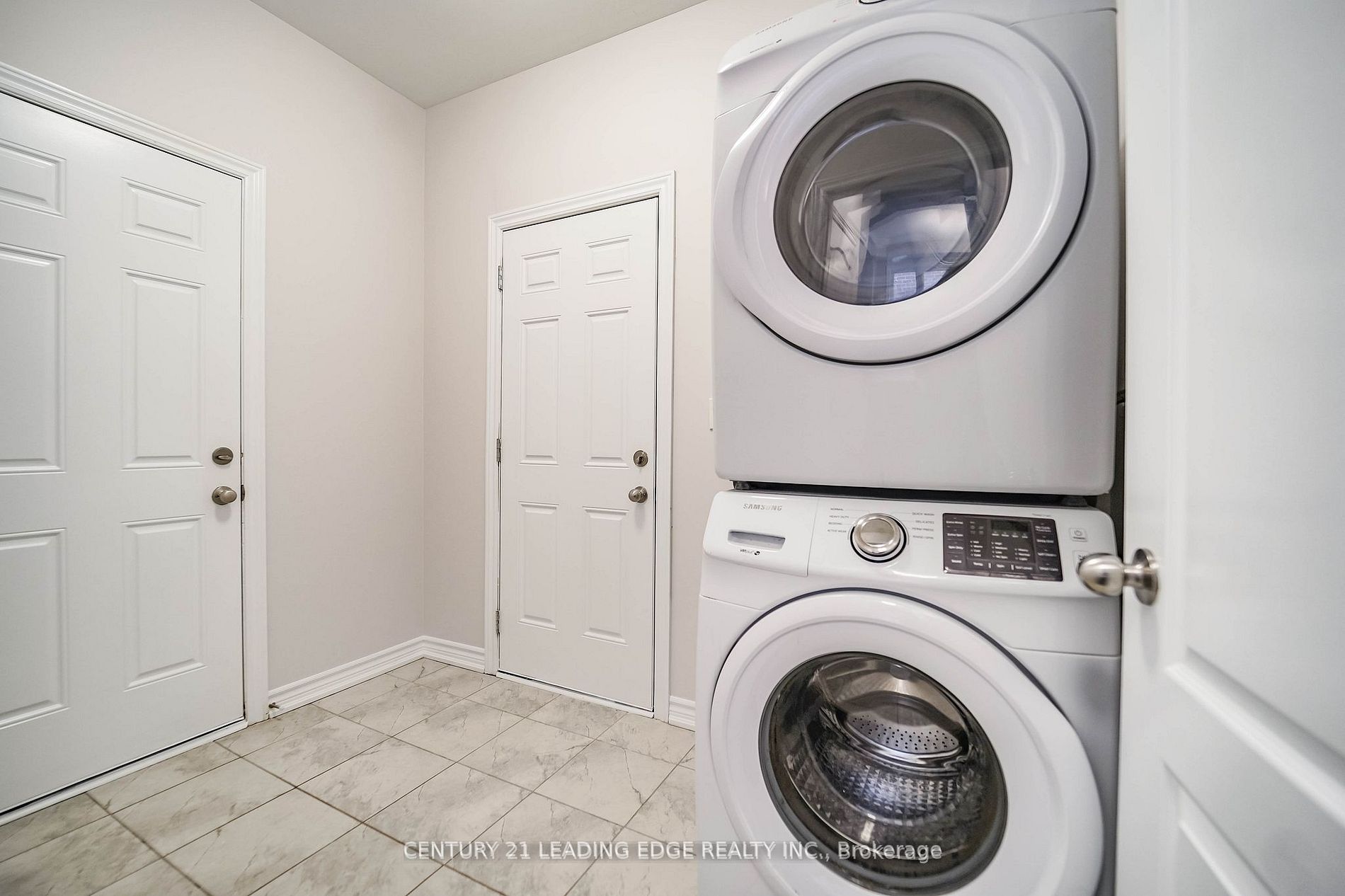 1263 Ronald Inche Dr
