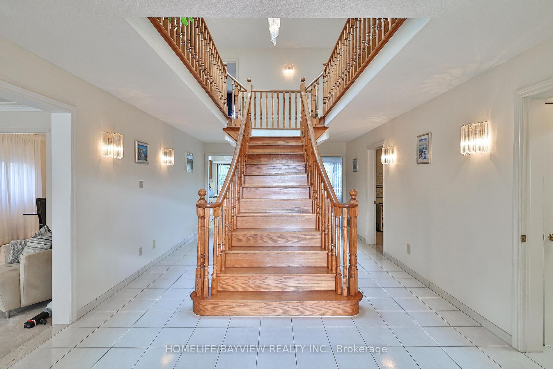 37 Aragon Ave