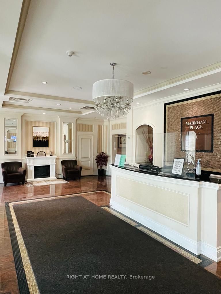 8 Rosebank Dr, #6H