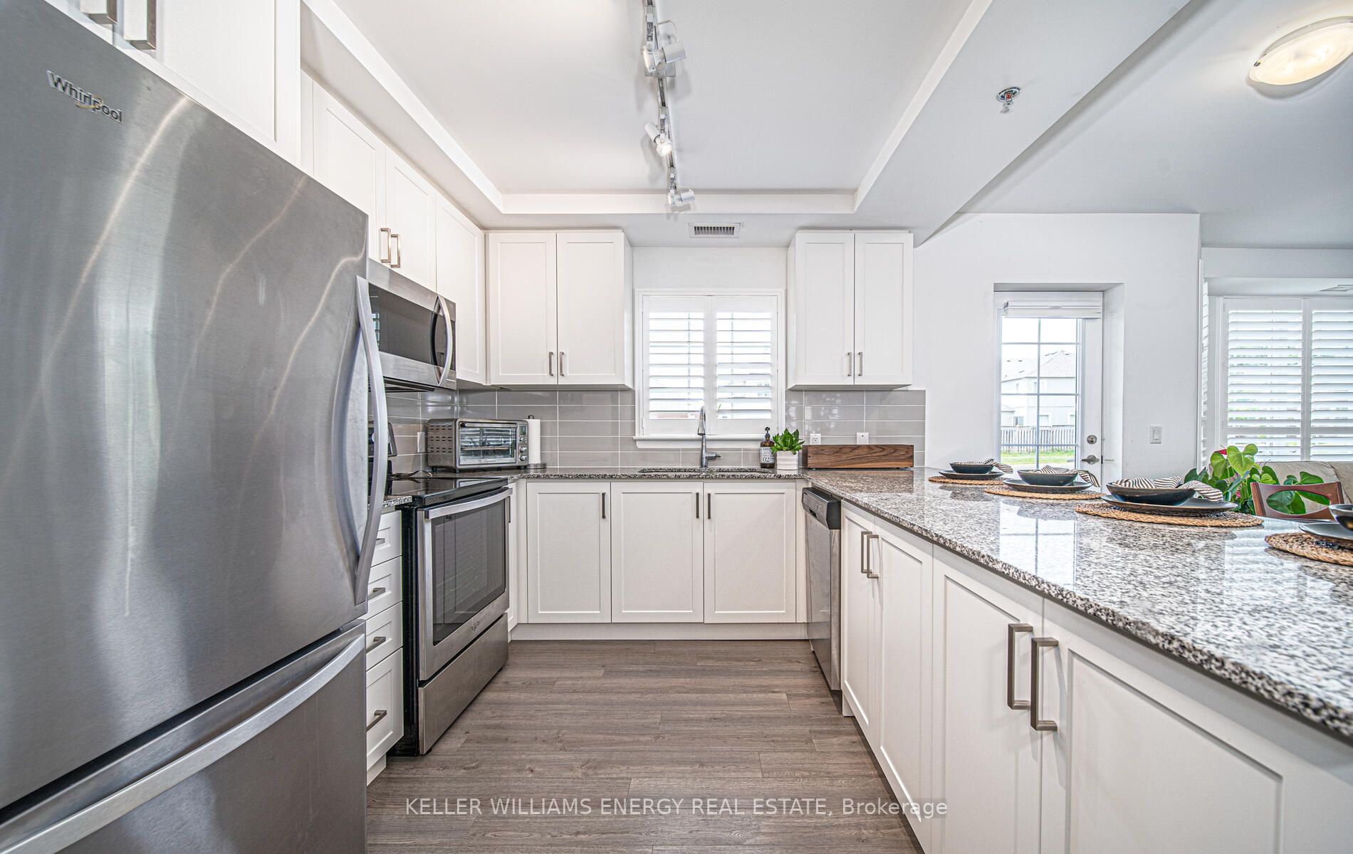 21 Brookhouse Dr, #101