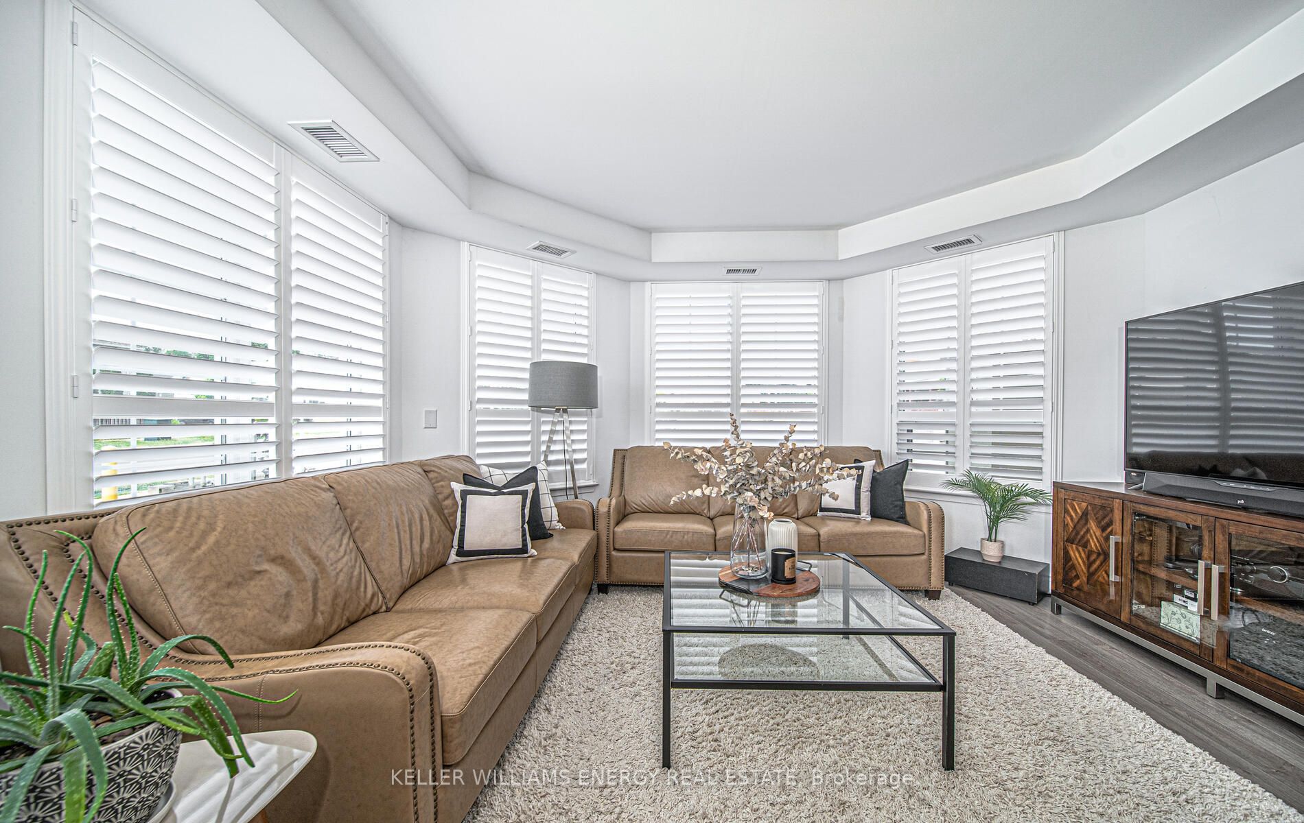 21 Brookhouse Dr, #101