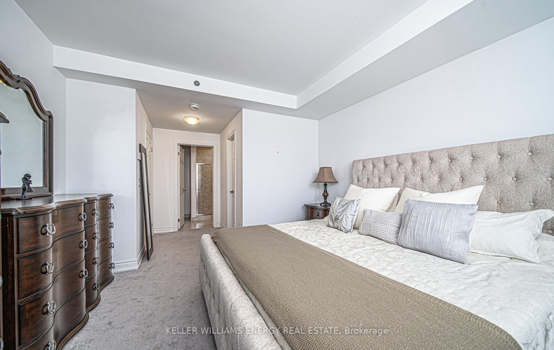 21 Brookhouse Dr, #101