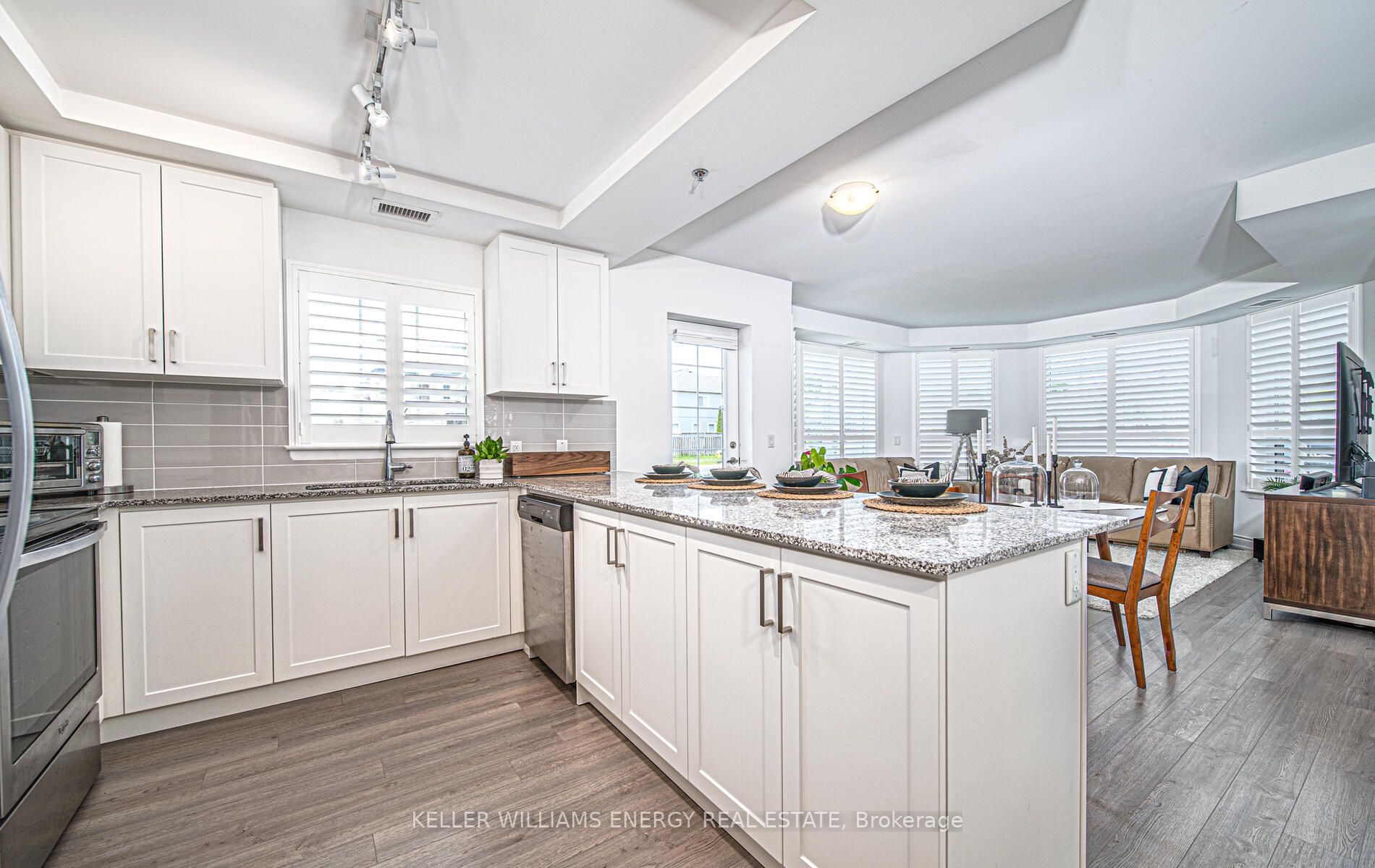 21 Brookhouse Dr, #101