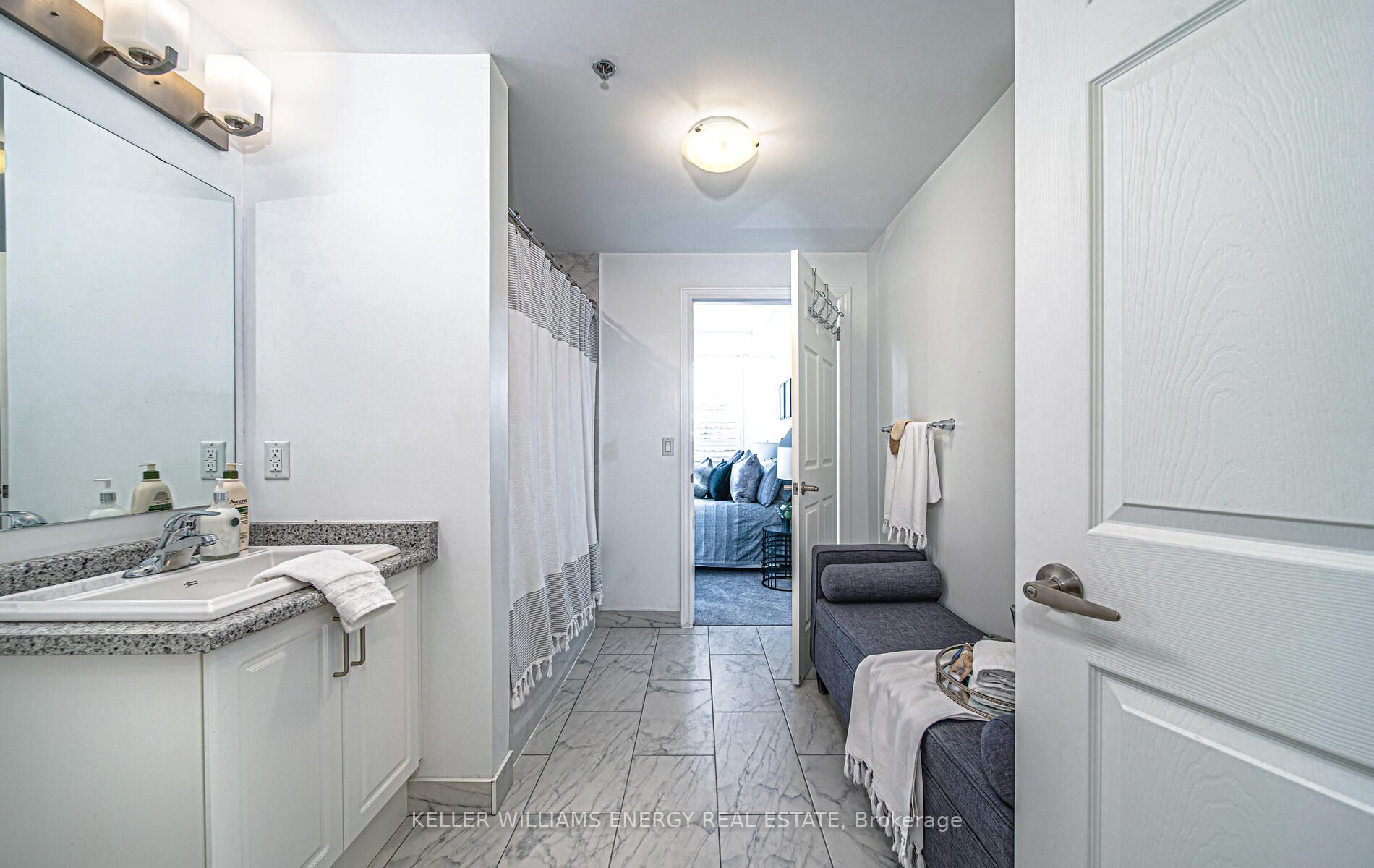 21 Brookhouse Dr, #101