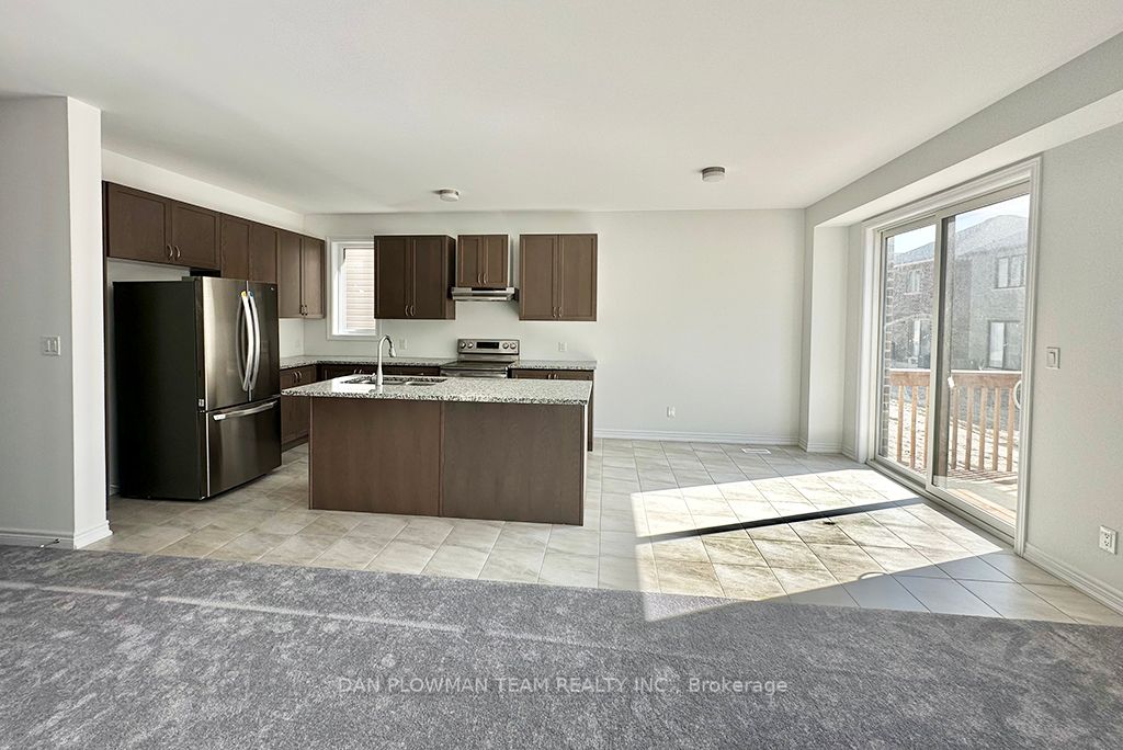 973 Lockie Dr