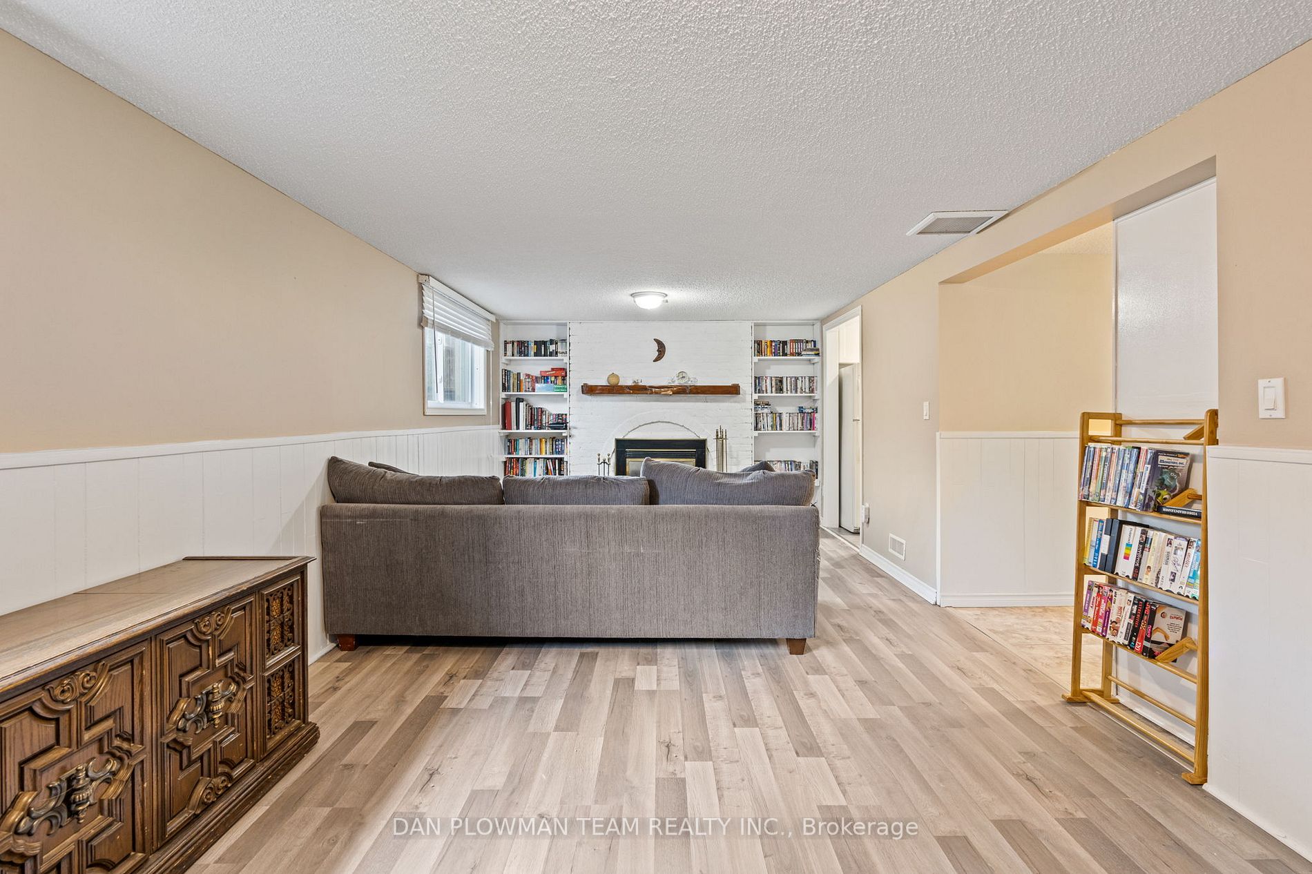 430 Paddington Crescent