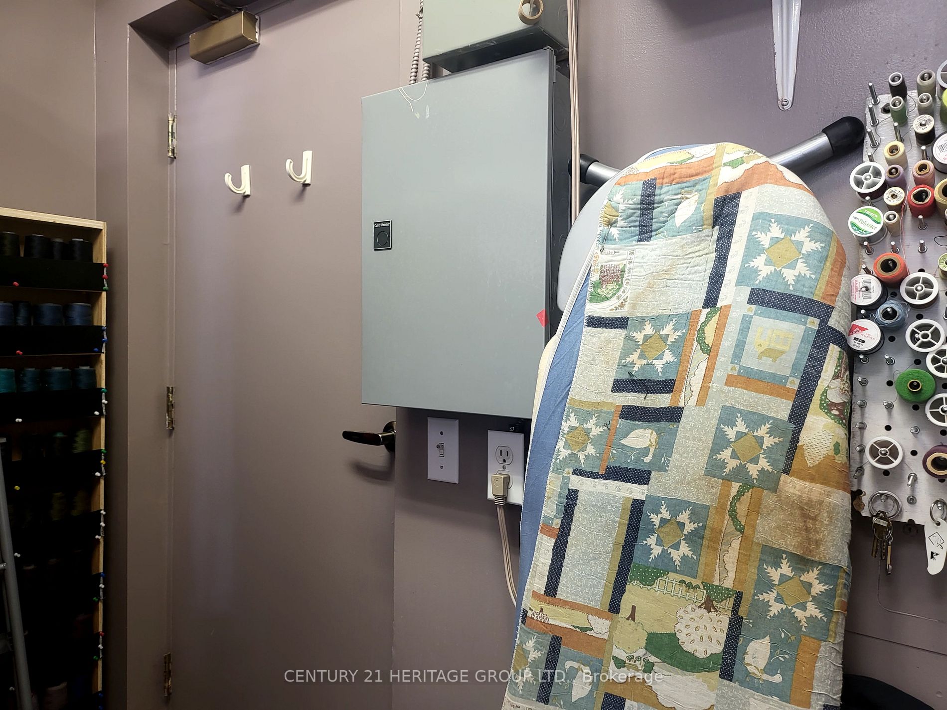 108 Corporate Dr, #16