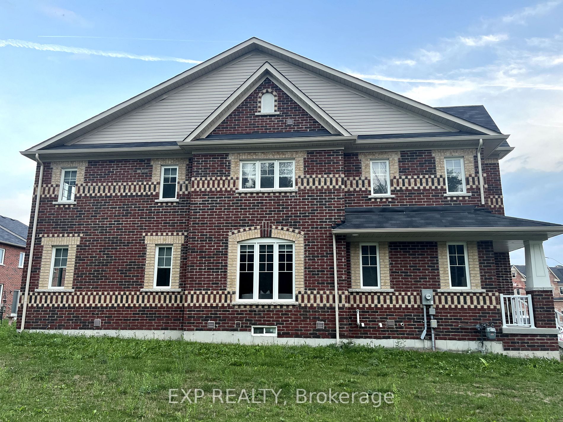 625 Krawchuk Cres W